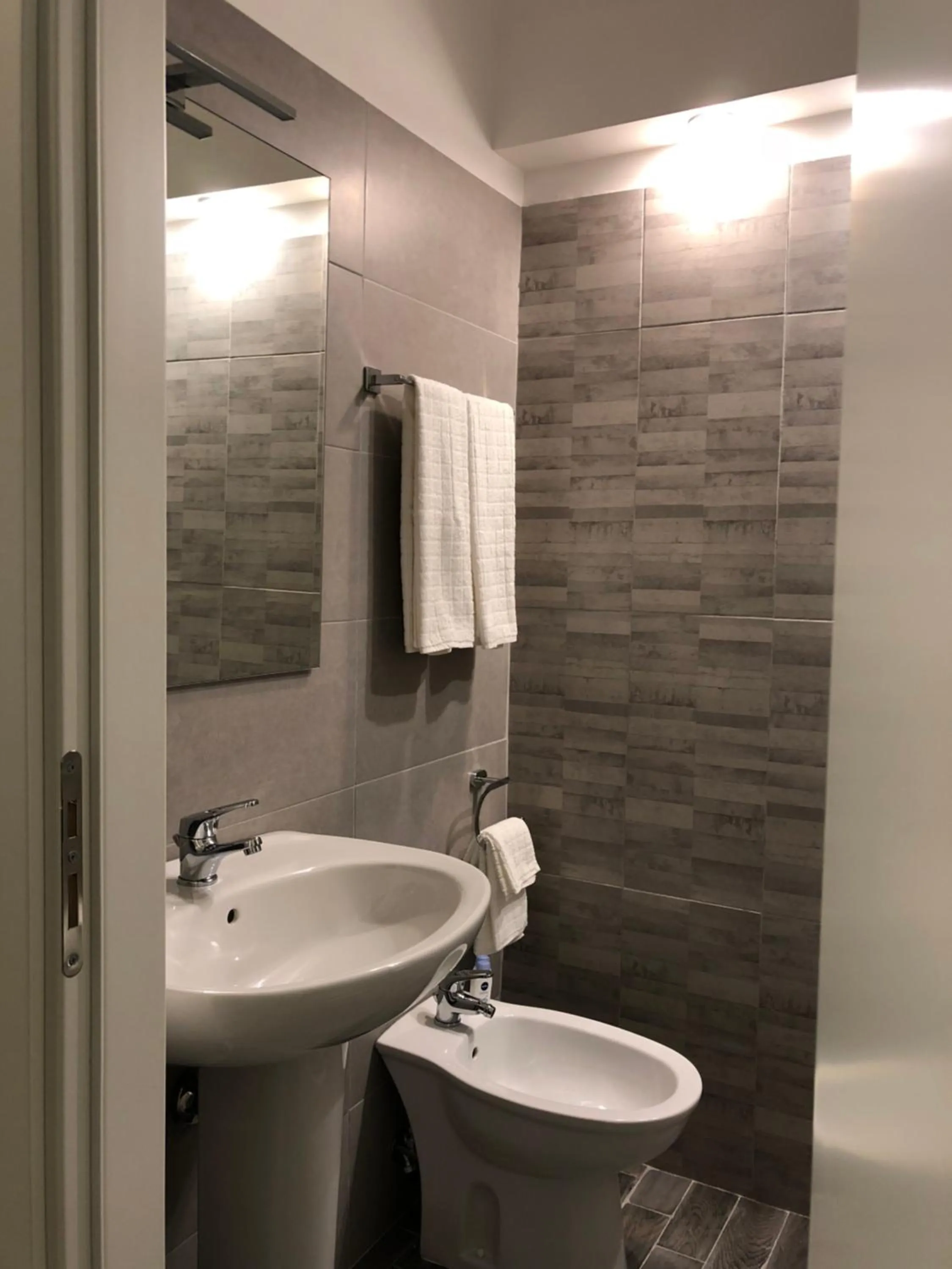 Bathroom in Caio Duilio B&B