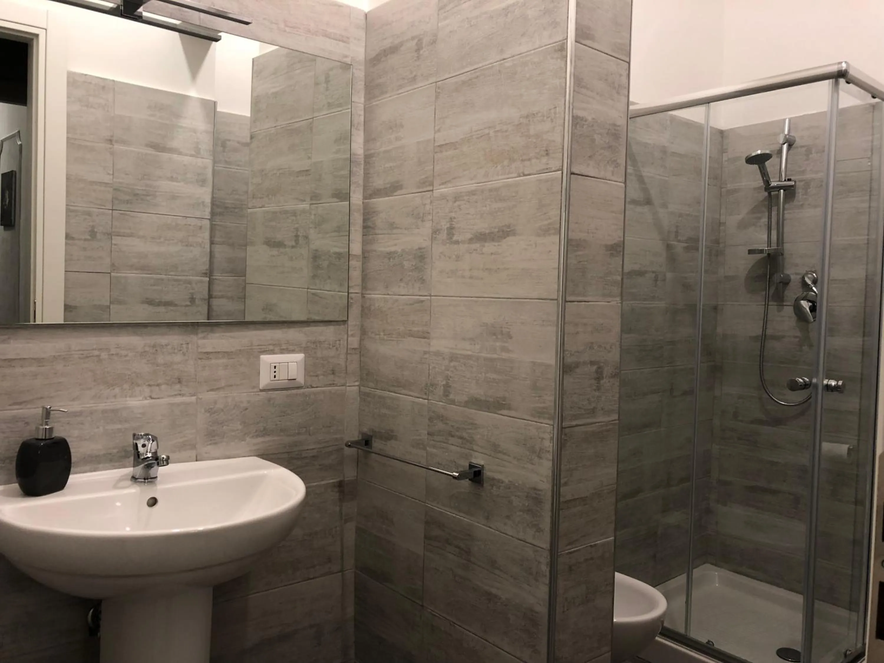 Bathroom in Caio Duilio B&B