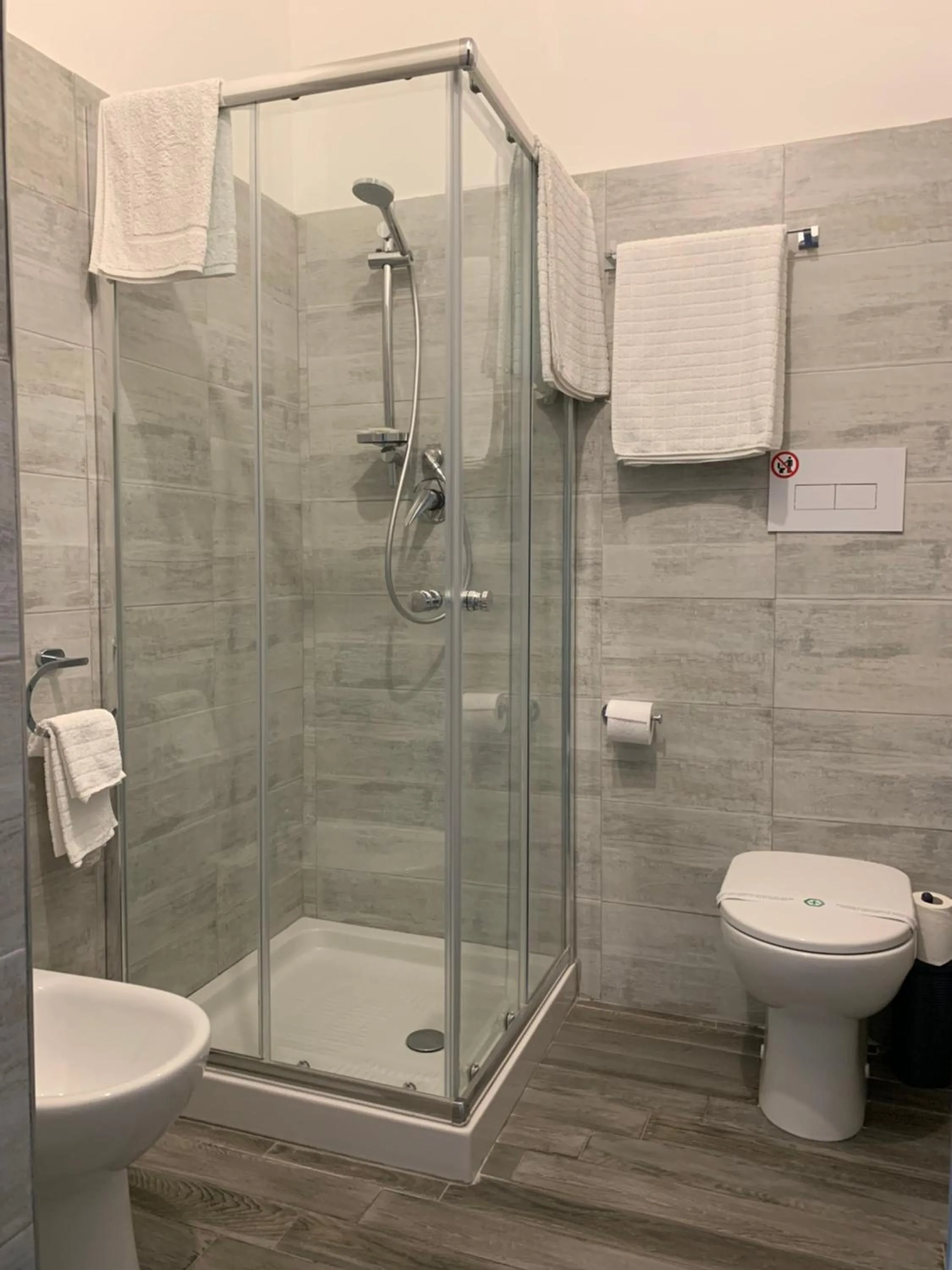 Bathroom in Caio Duilio B&B