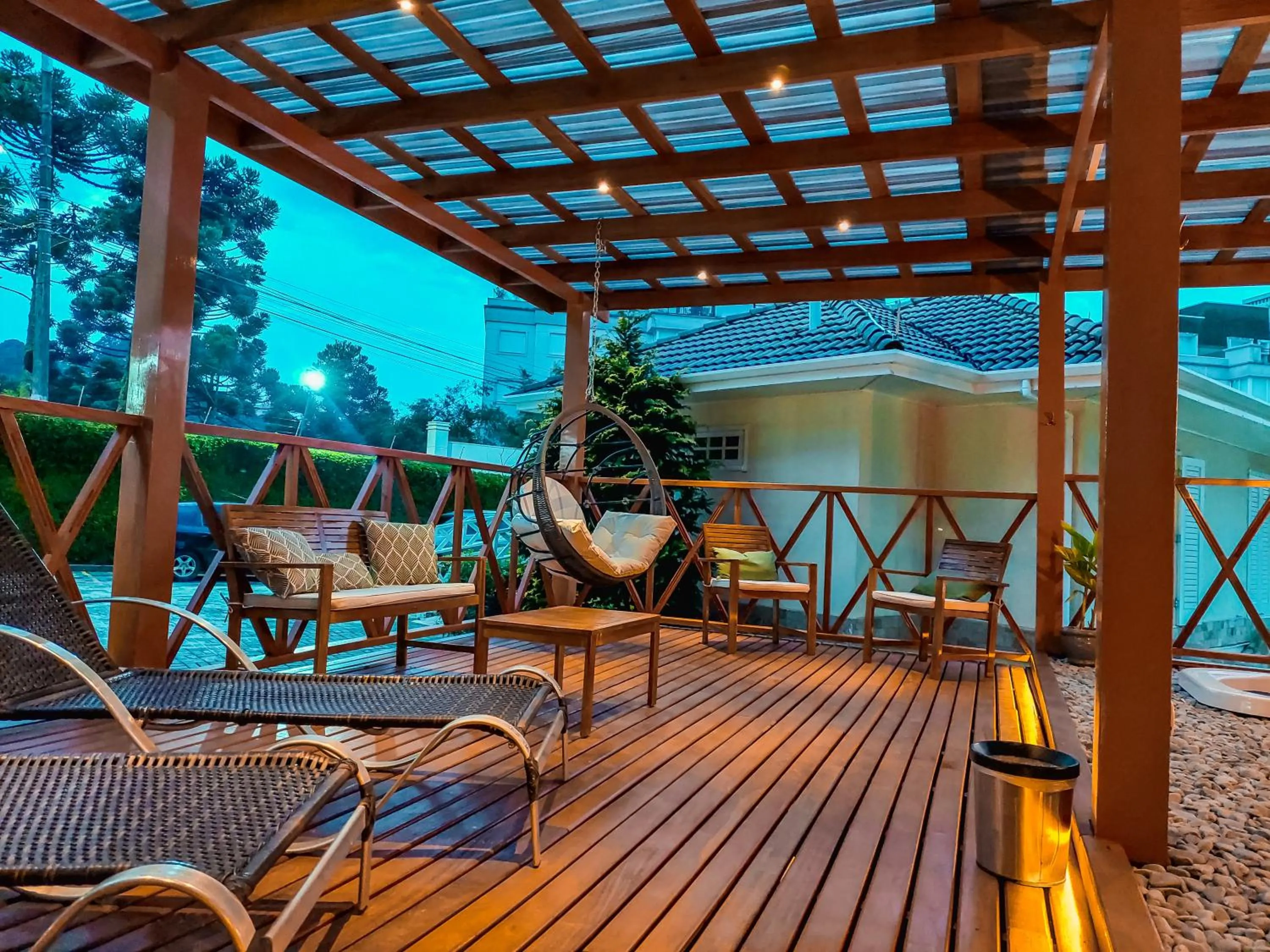 sunbed in Pousada Nacional Inn Campos do Jordão