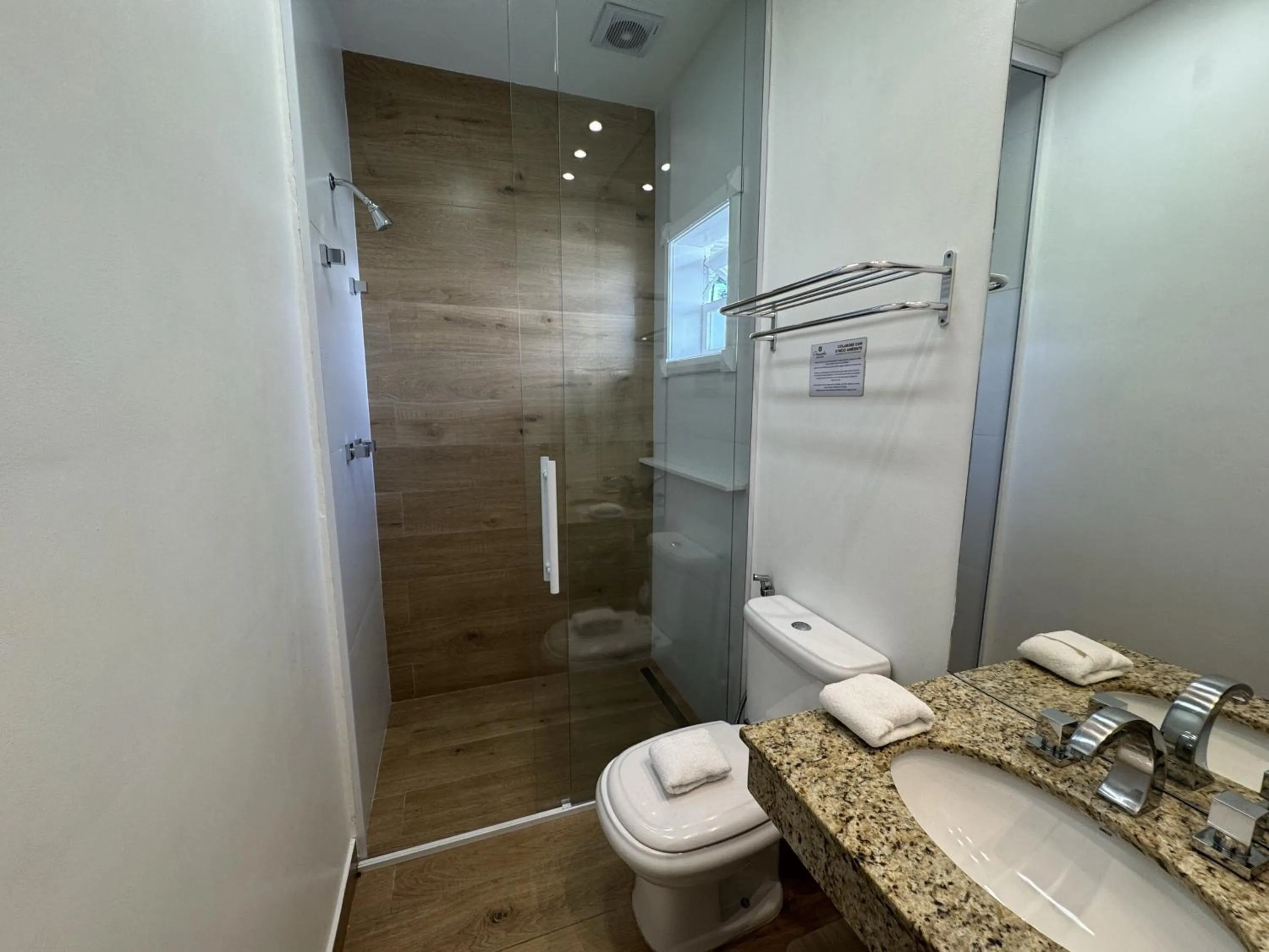 Bathroom in Pousada Nacional Inn Campos do Jordão