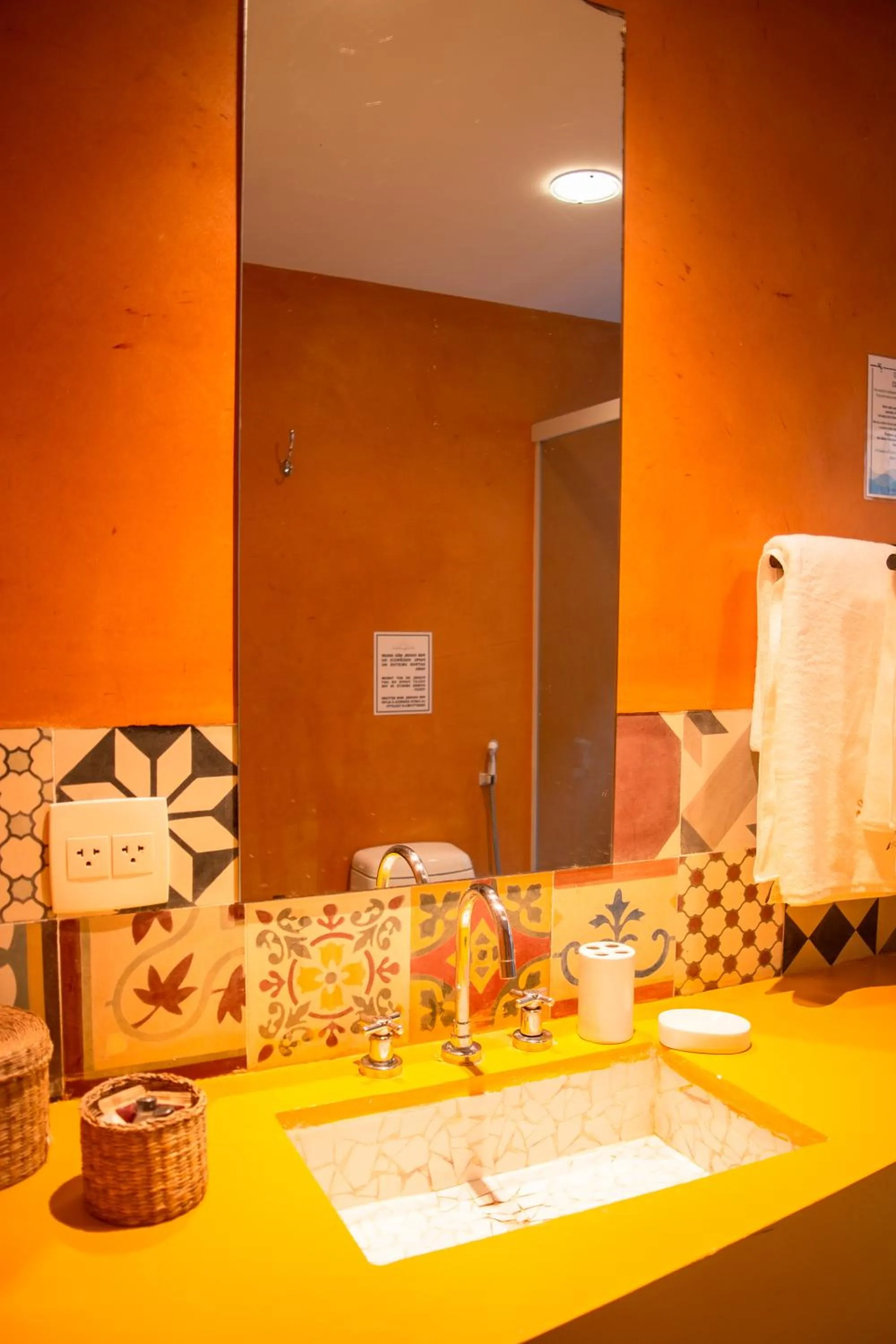 Shower in Pousada da Cyssa