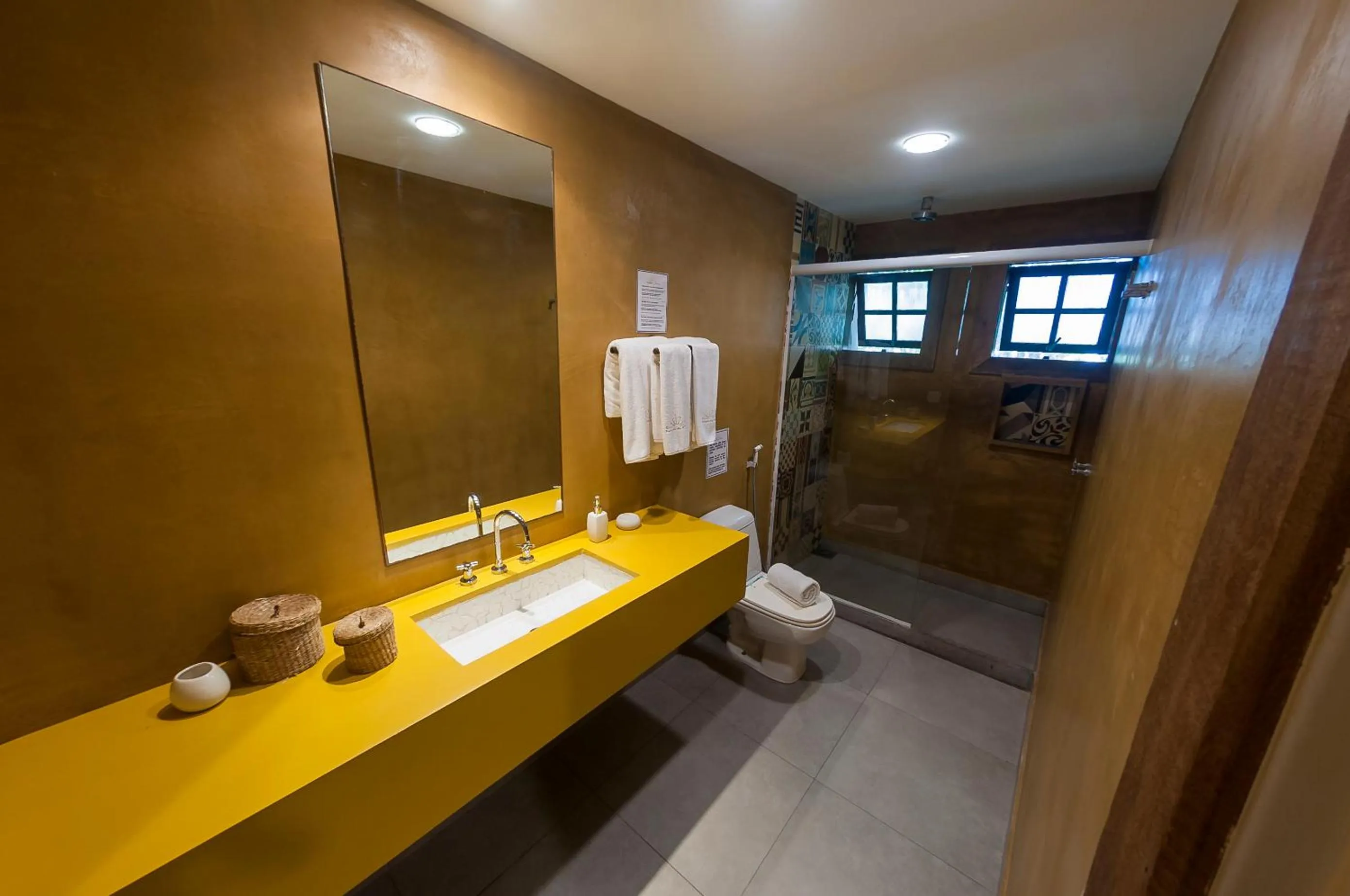 Bathroom in Pousada da Cyssa