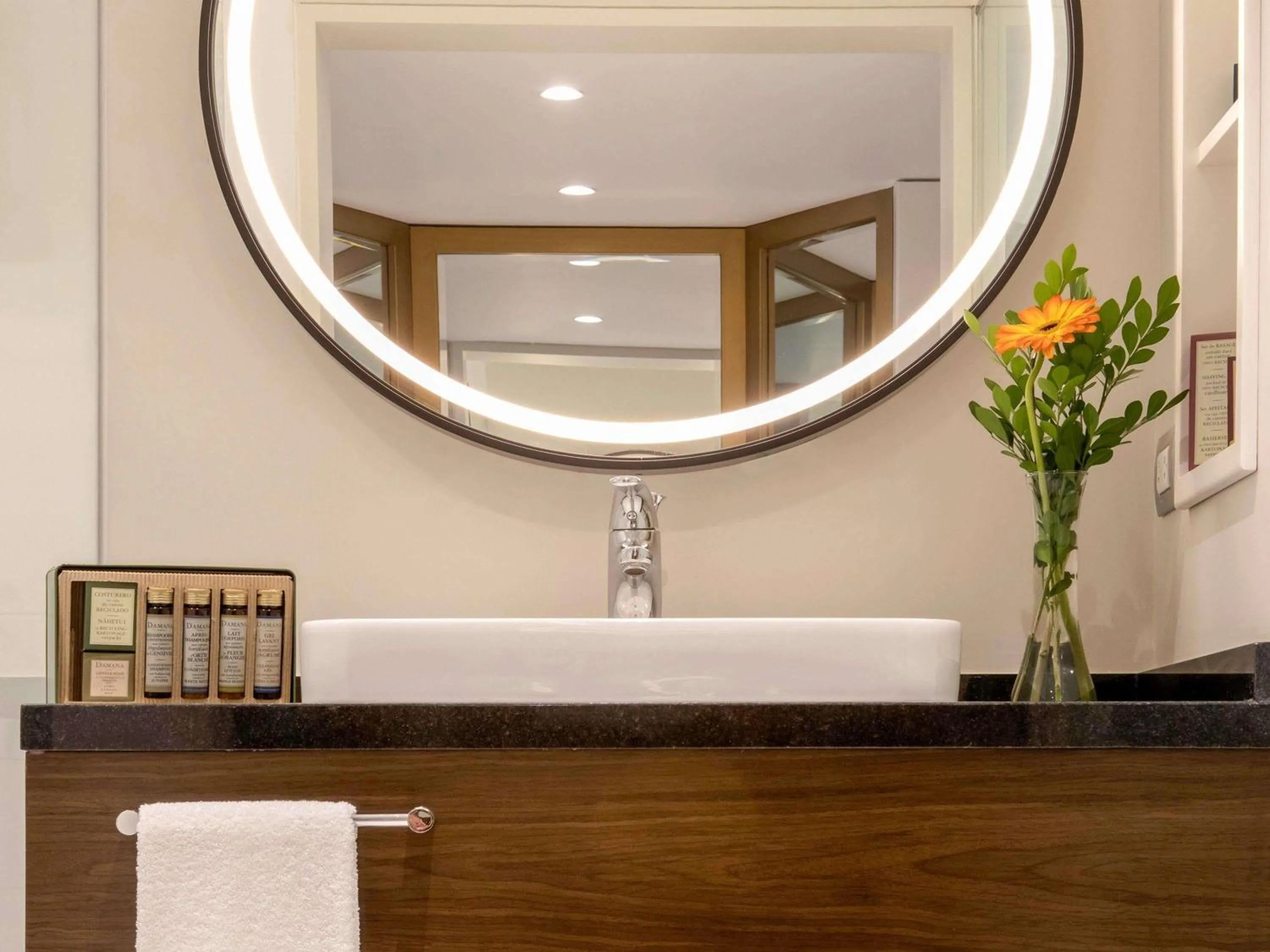 Bedroom in Manto Hotel Lima - MGallery Collection