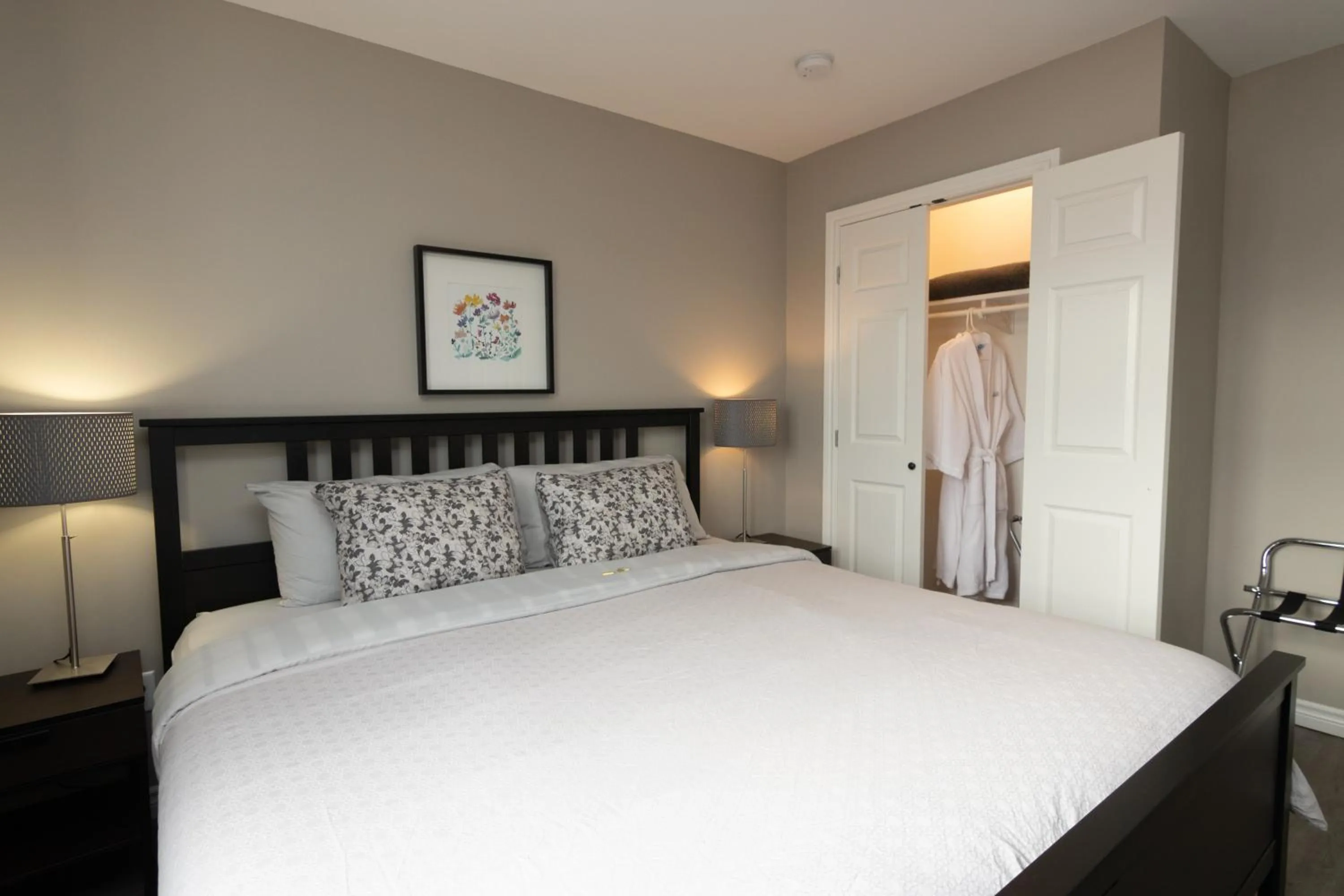 Bedroom, Bed in The Killick Inn & Suites