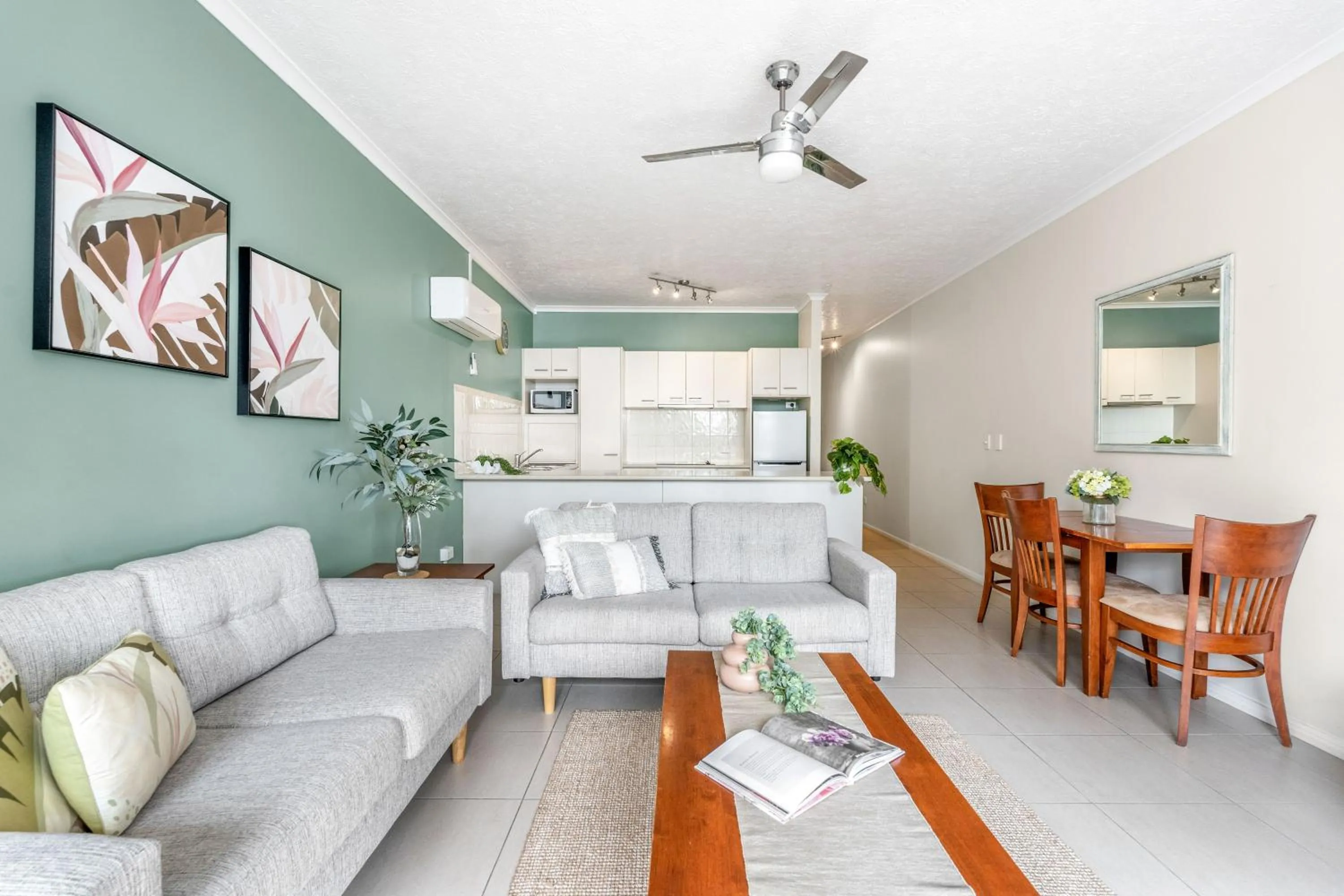 TV and multimedia in Shelly Bay Resort