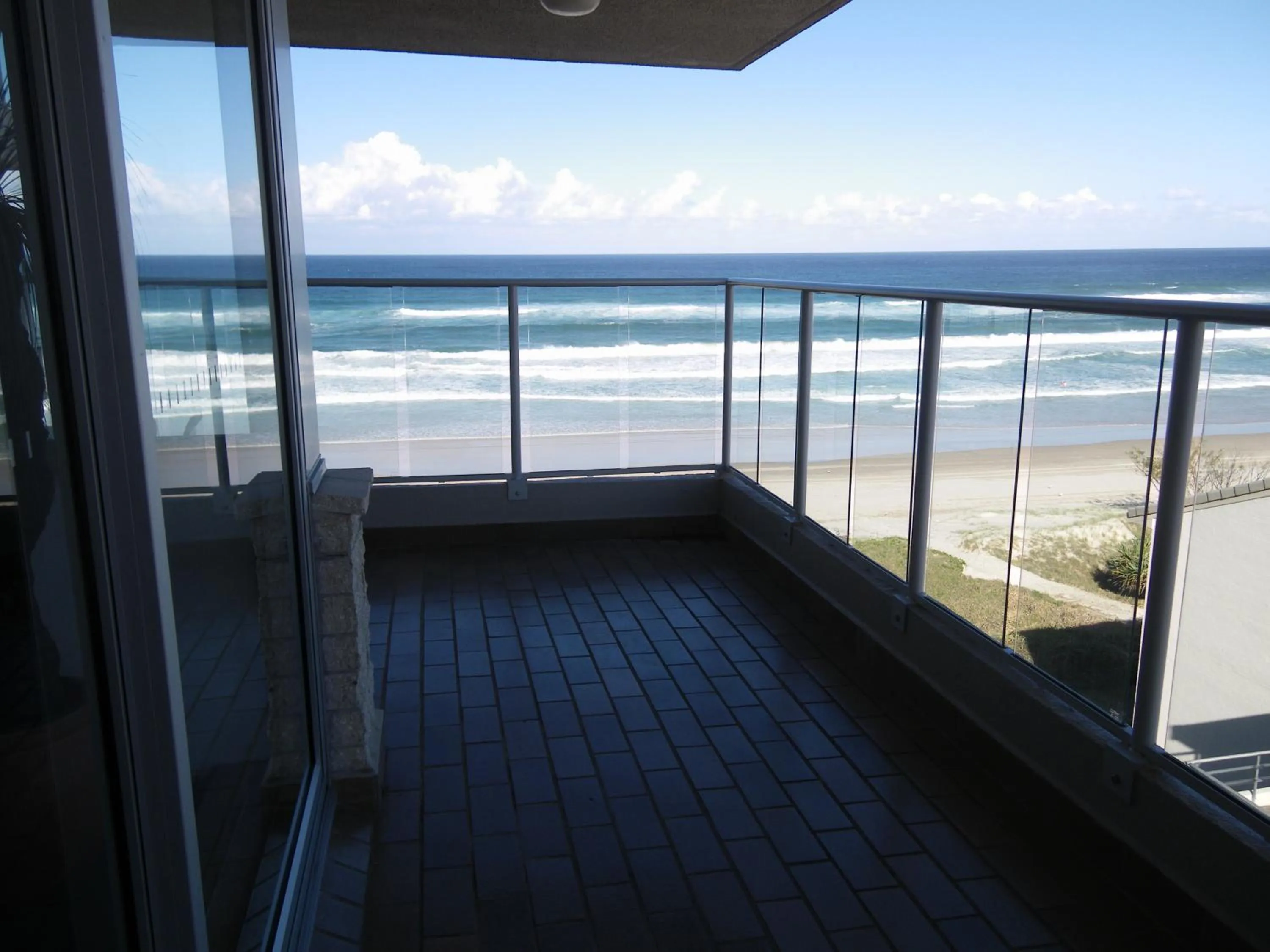 Balcony/Terrace in Pacific Surf Absolute Beachfront Apartments
