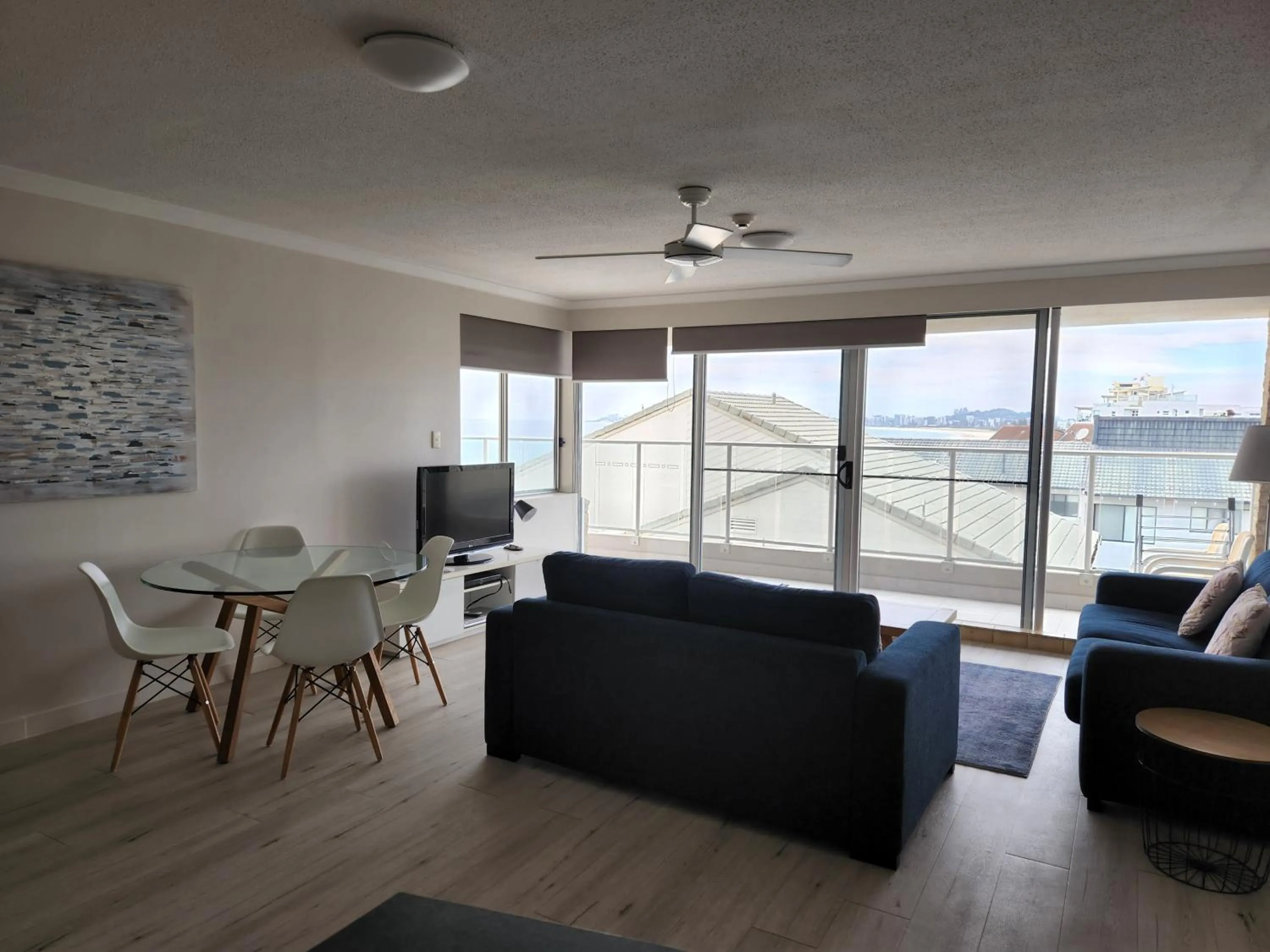 Pacific Surf Absolute Beachfront Apartments