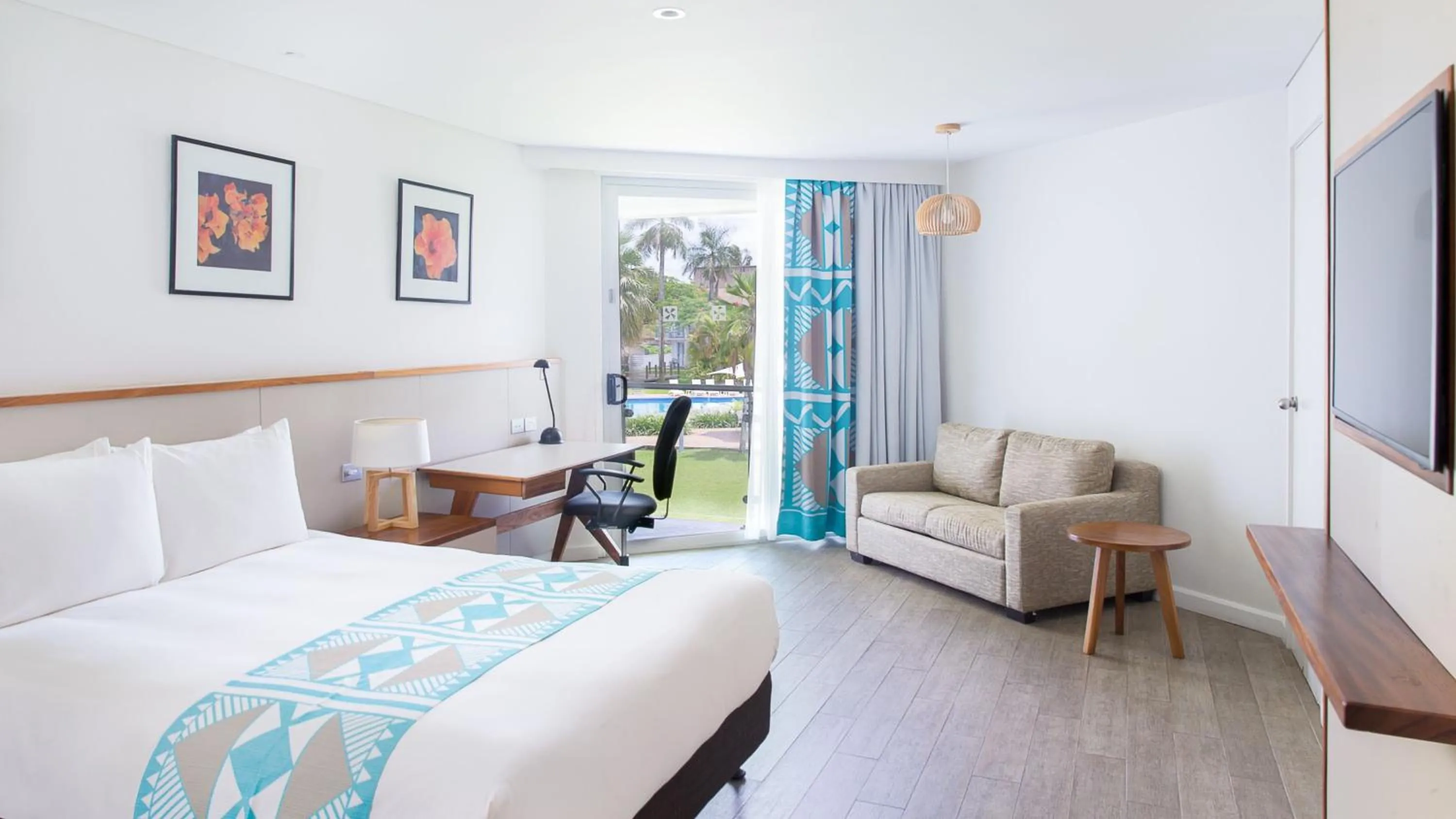 Photo of the whole room, Bed in Holiday Inn Suva by IHG