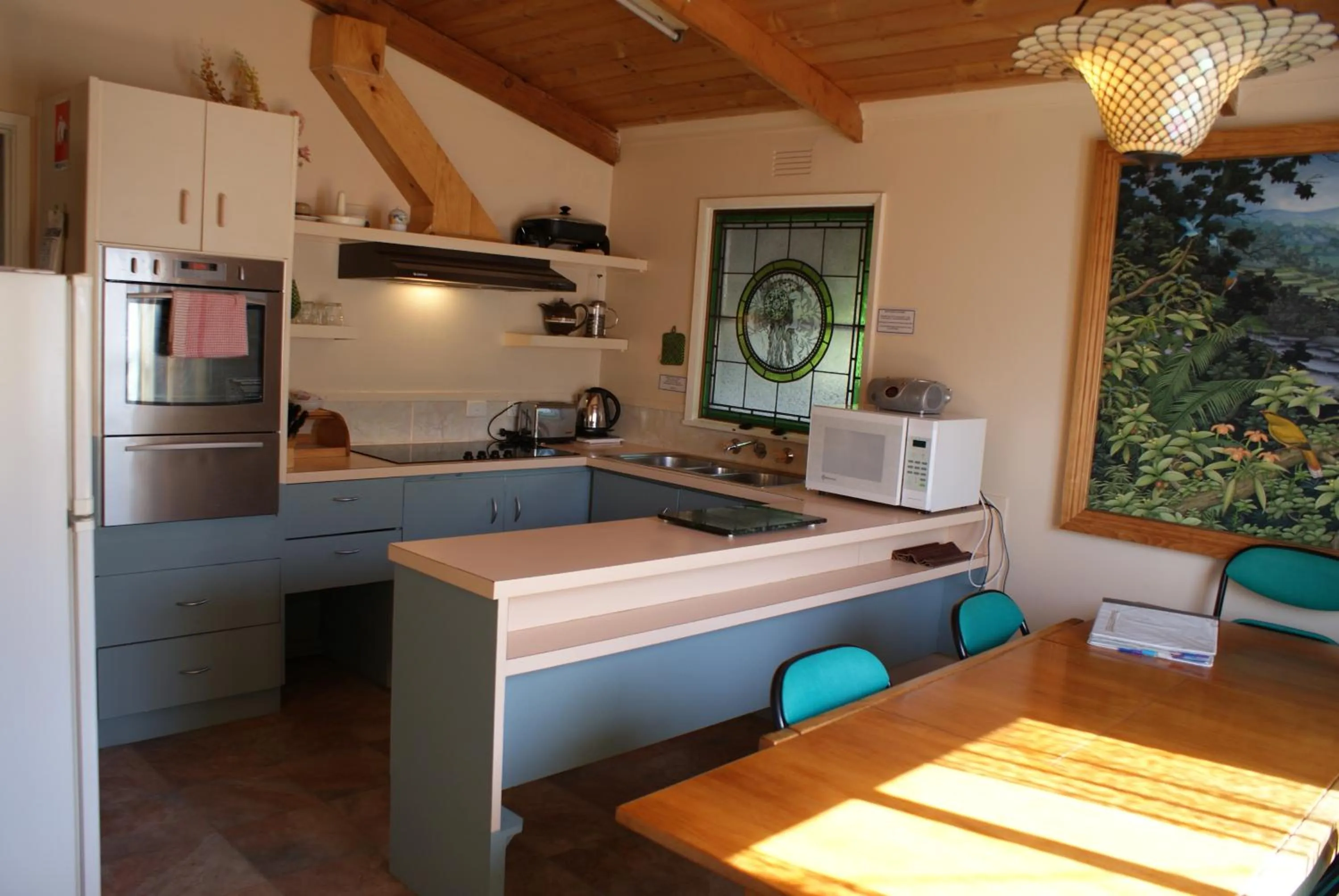 Kitchen or kitchenette in AAA Granary Accommodation