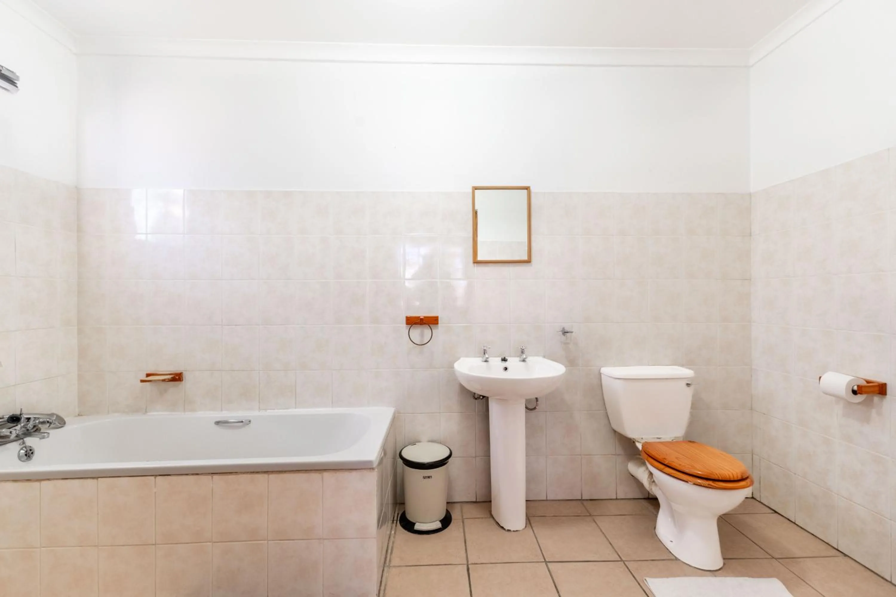 Karoo Ouberg Guest Lodge