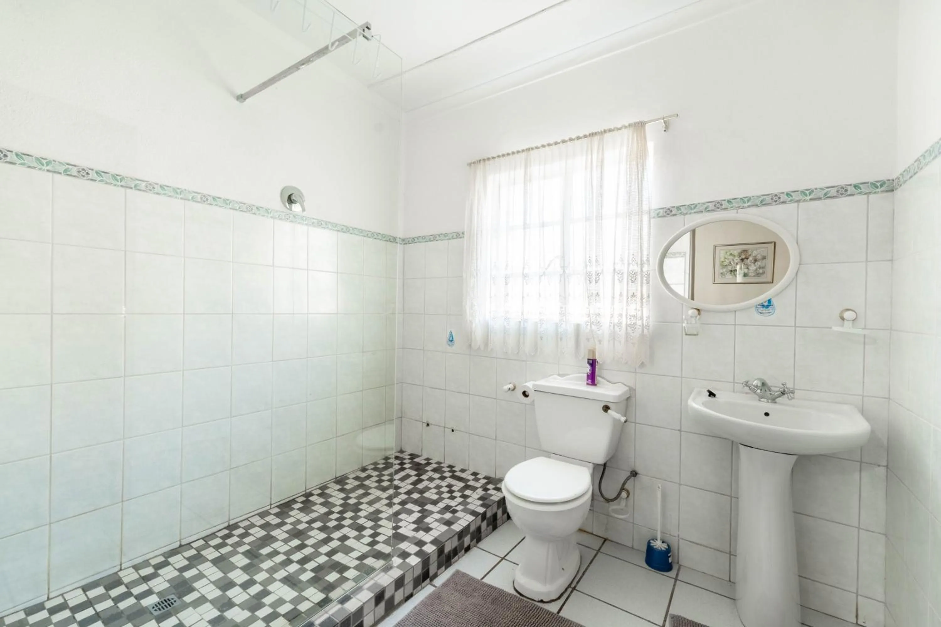 Karoo Ouberg Guest Lodge