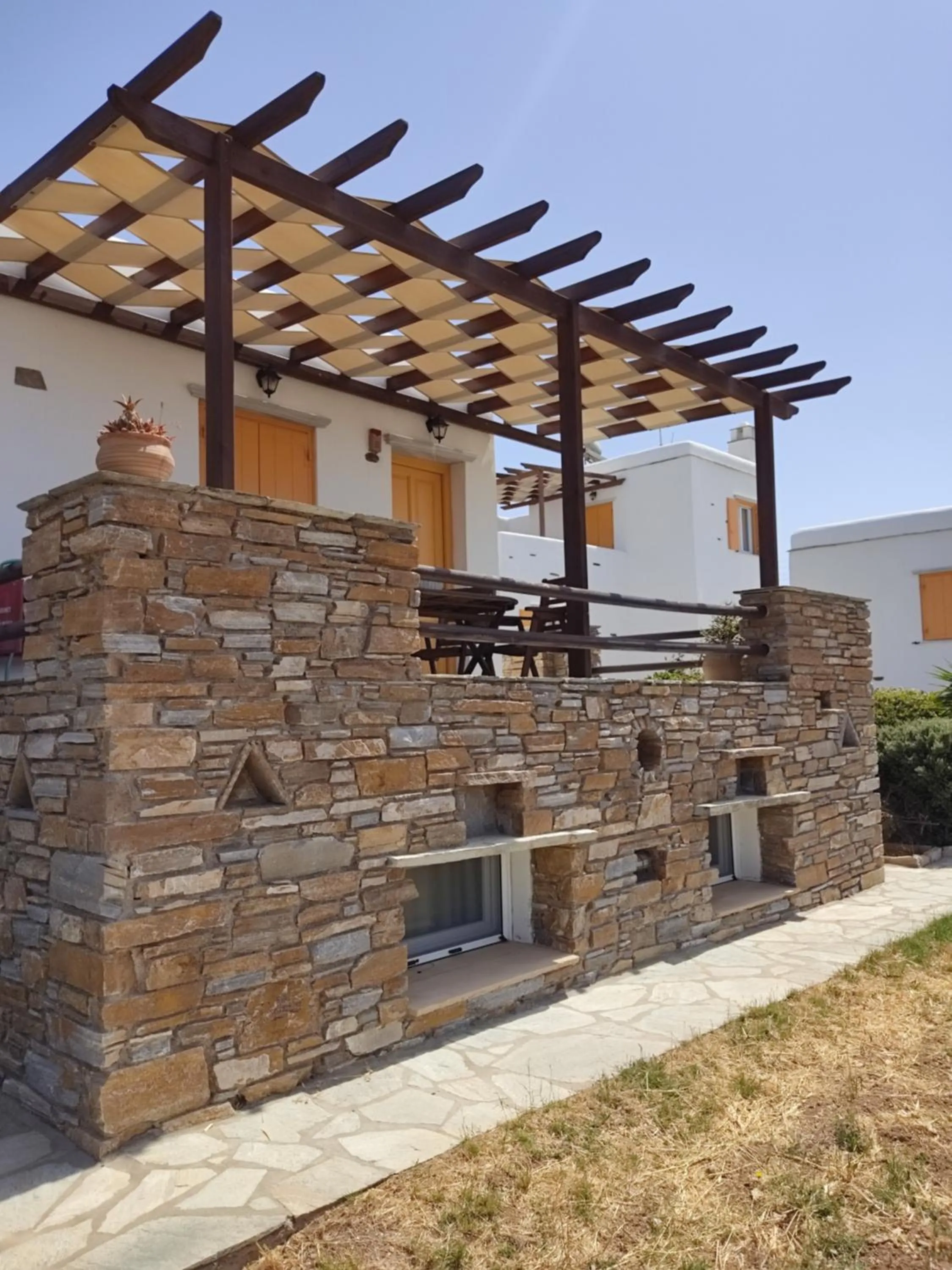 Property building in Aigaio Studios tinos