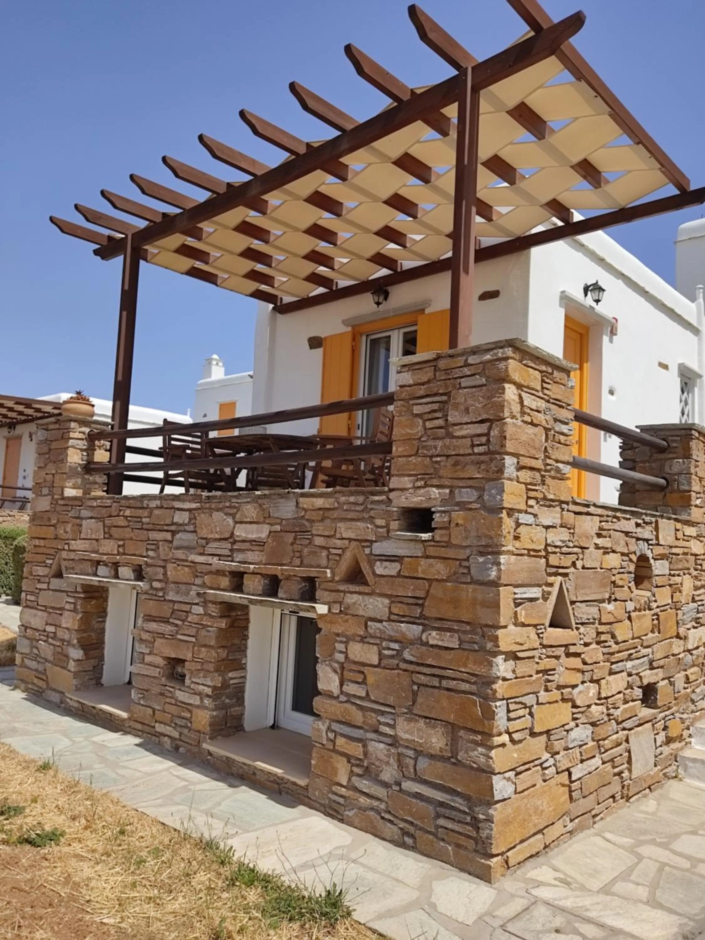 Property building in Aigaio Studios tinos