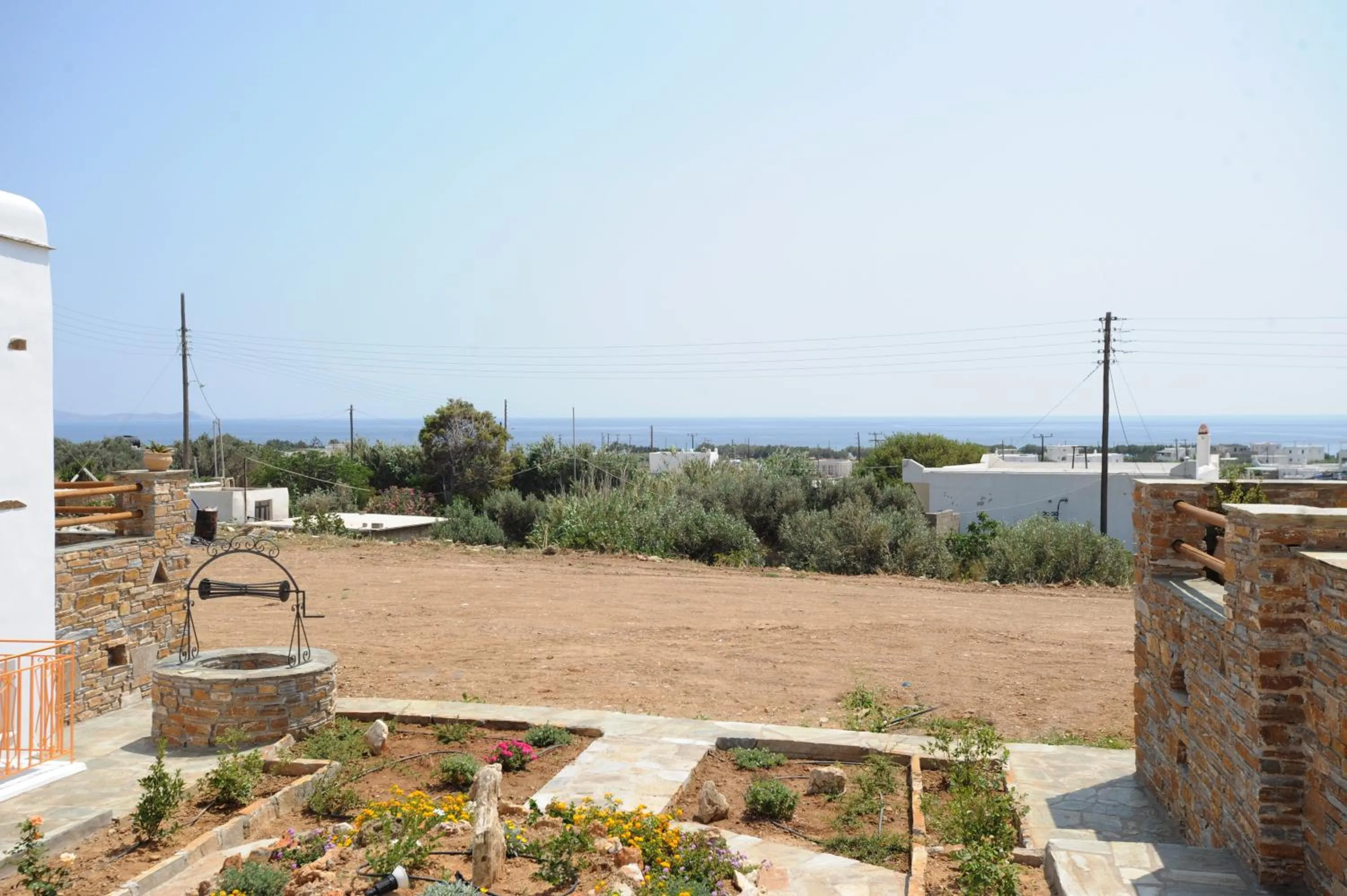 Garden in Aigaio Studios tinos