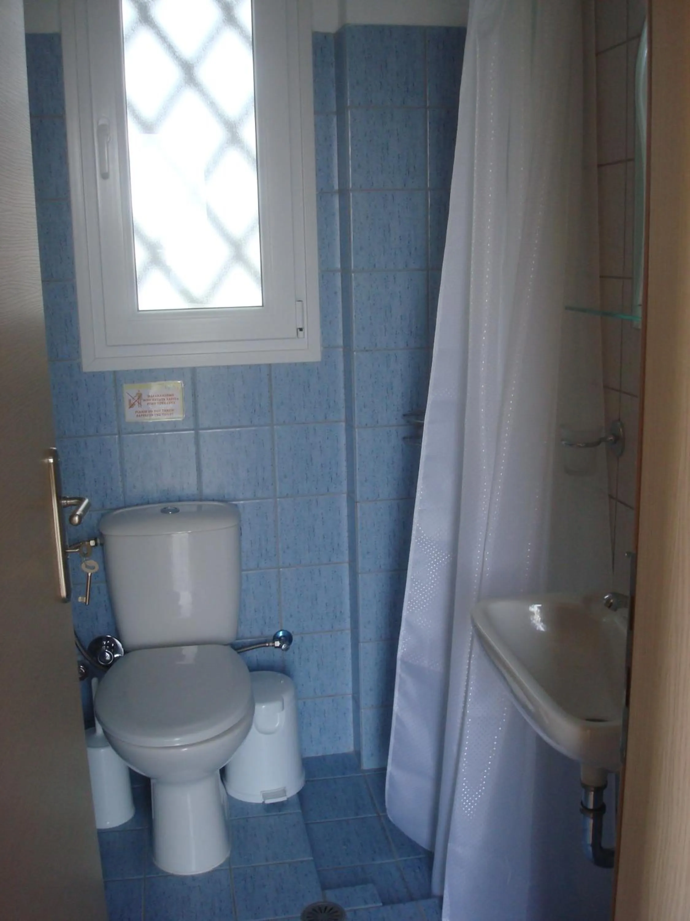 Bathroom in Aigaio Studios tinos