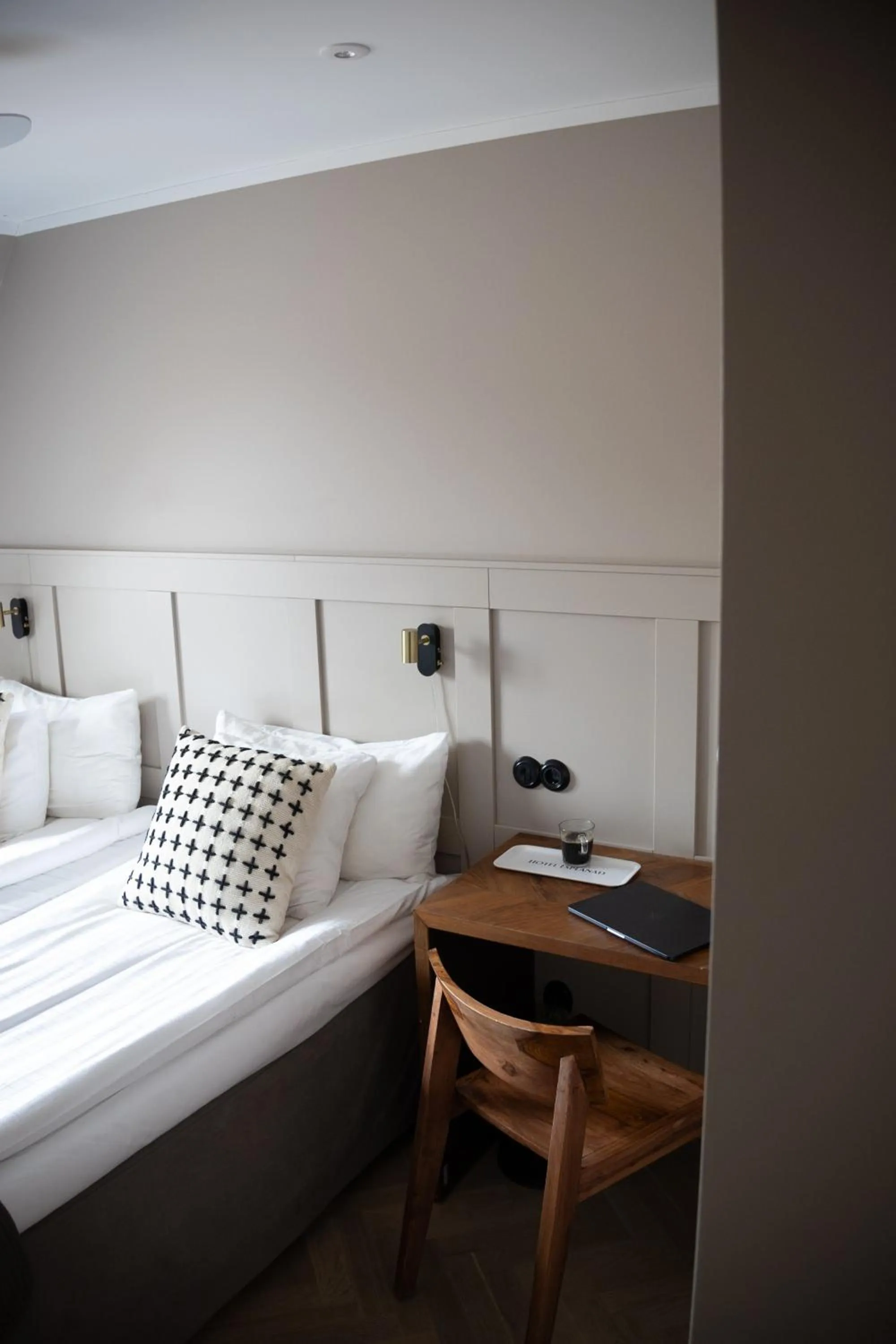 Photo of the whole room, Bed in Hotell Esplanad