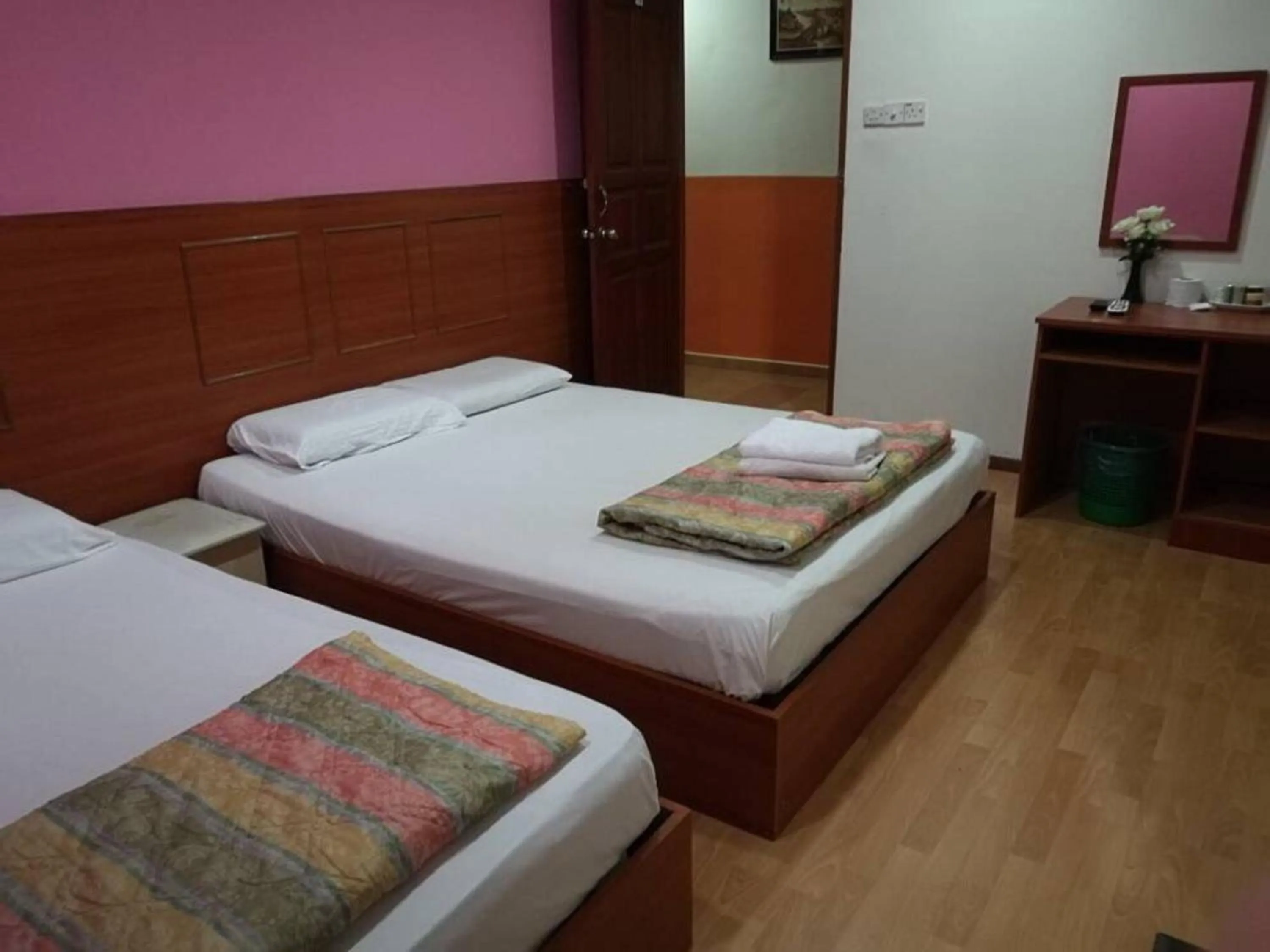 Bed in Golden Night Hotel Cameron Highlands