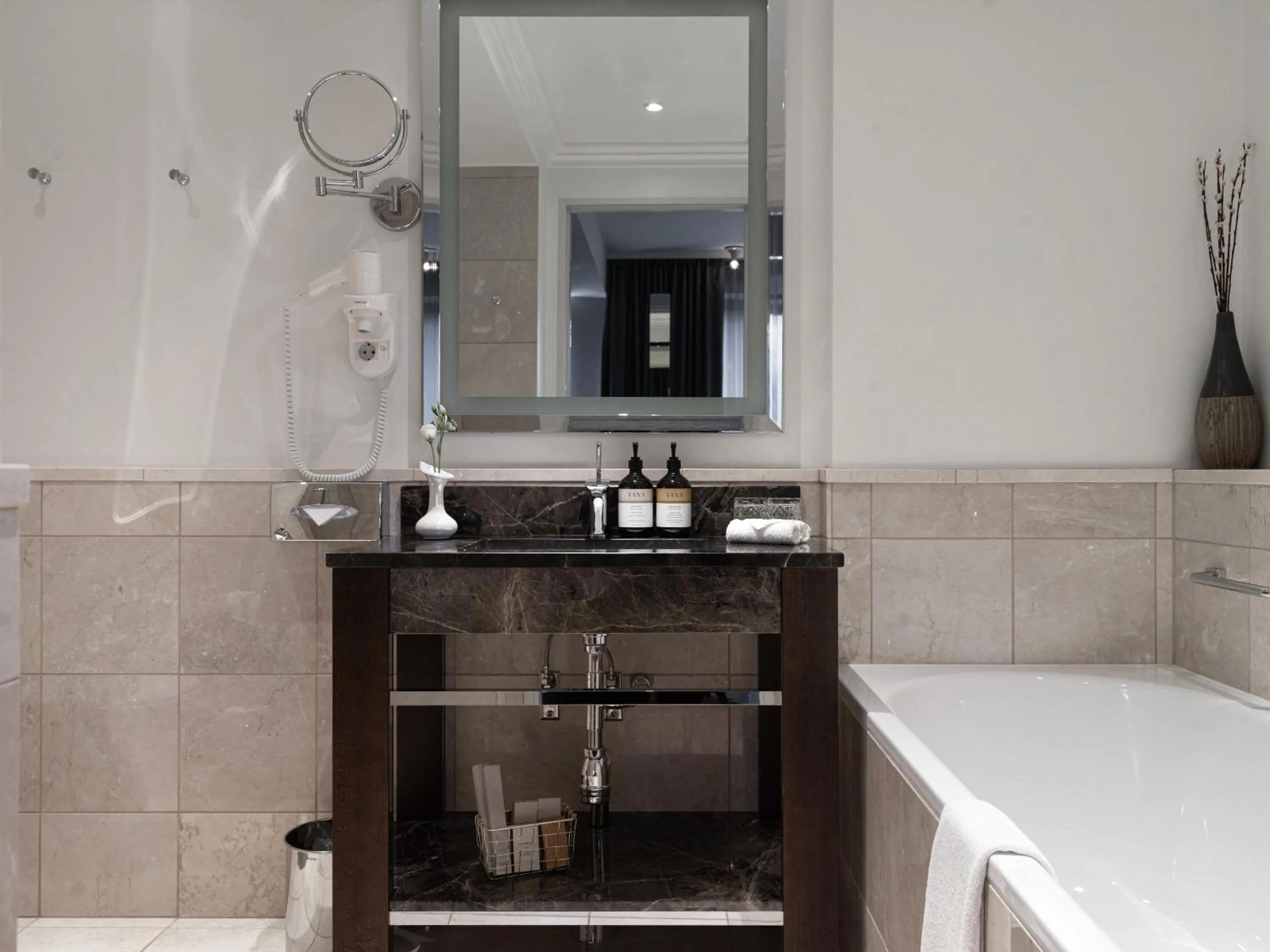 Elite Eden Park Hotel