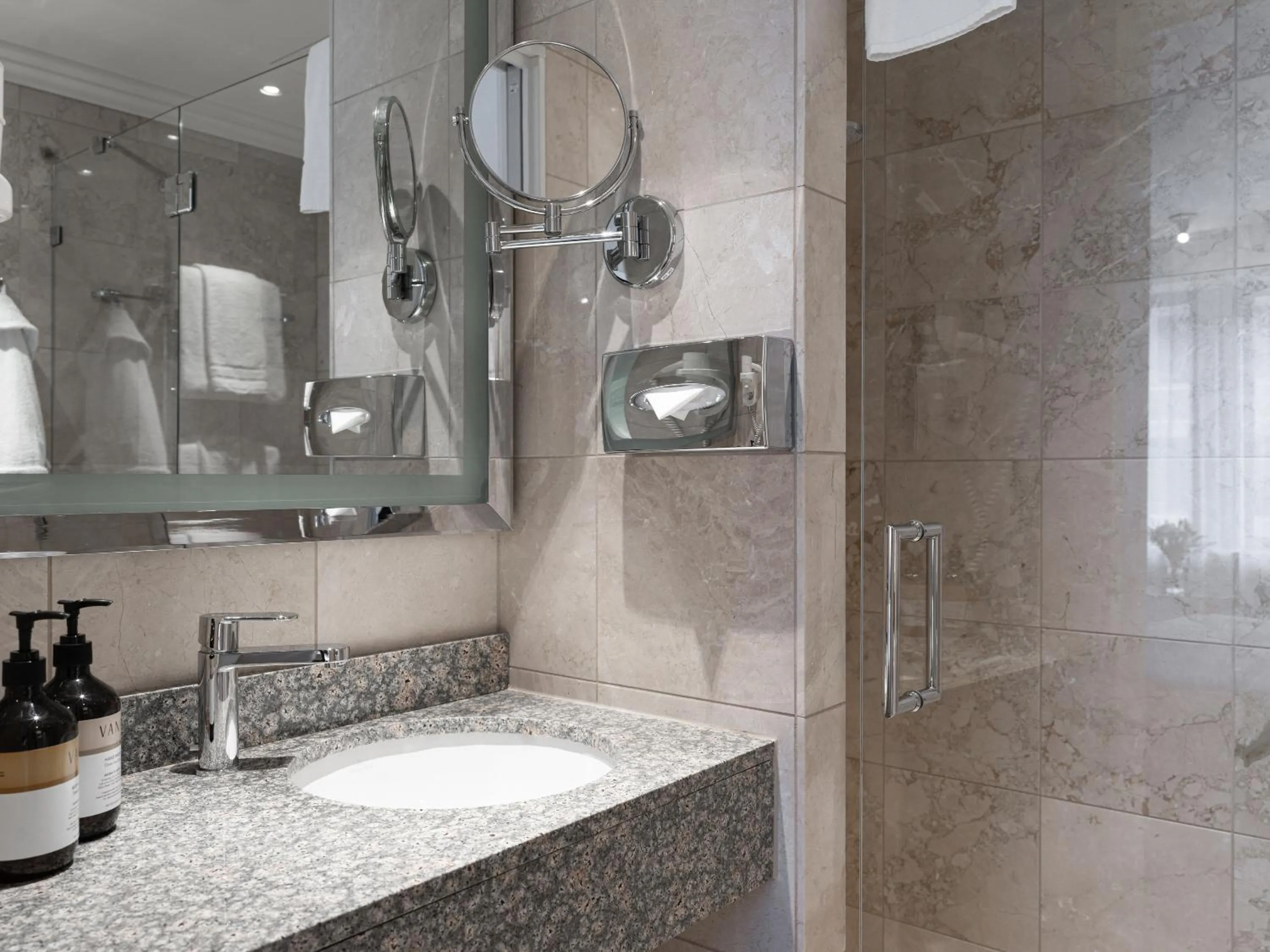 Elite Eden Park Hotel