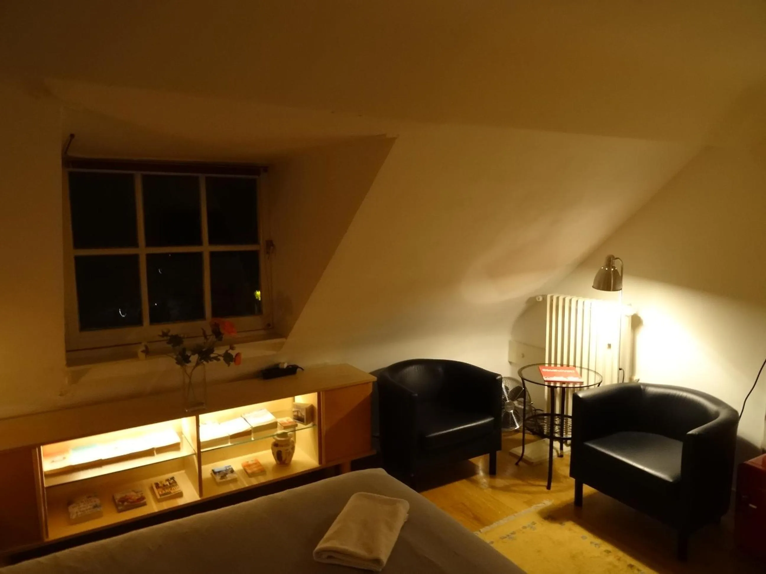 Bedroom in Boutiquehotel Sycamore - Protected City View - Free Parking