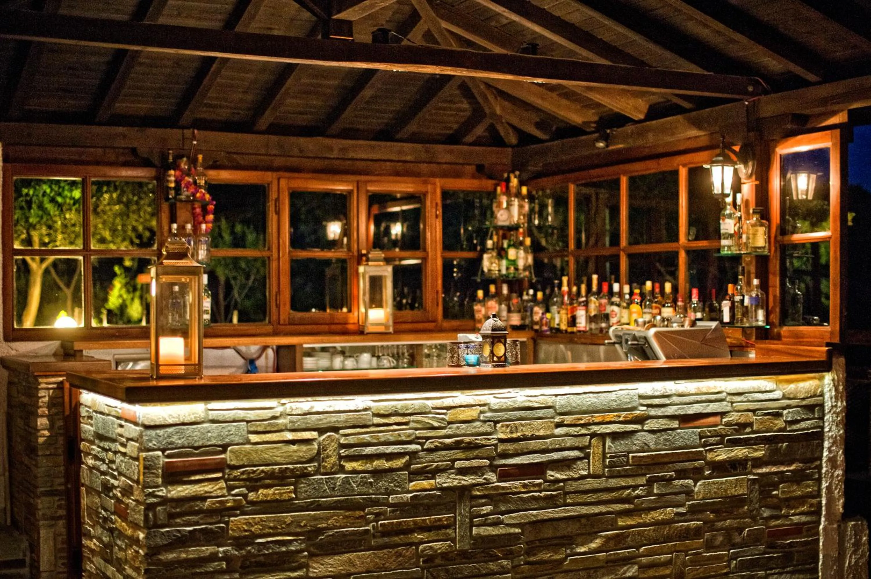 Lounge or bar in Sunset Hotel