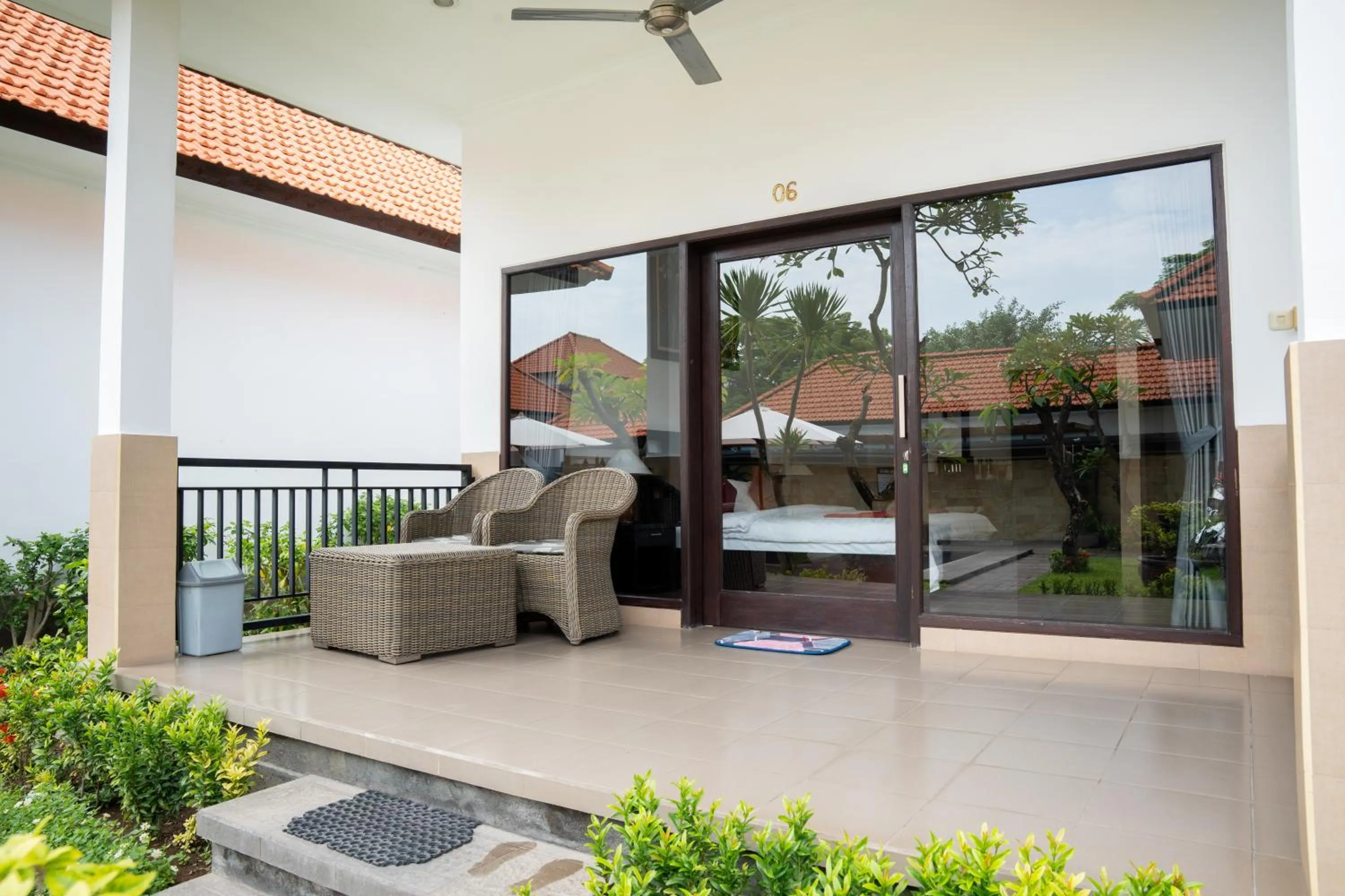 Balcony/Terrace in Tulamben Dive Resort