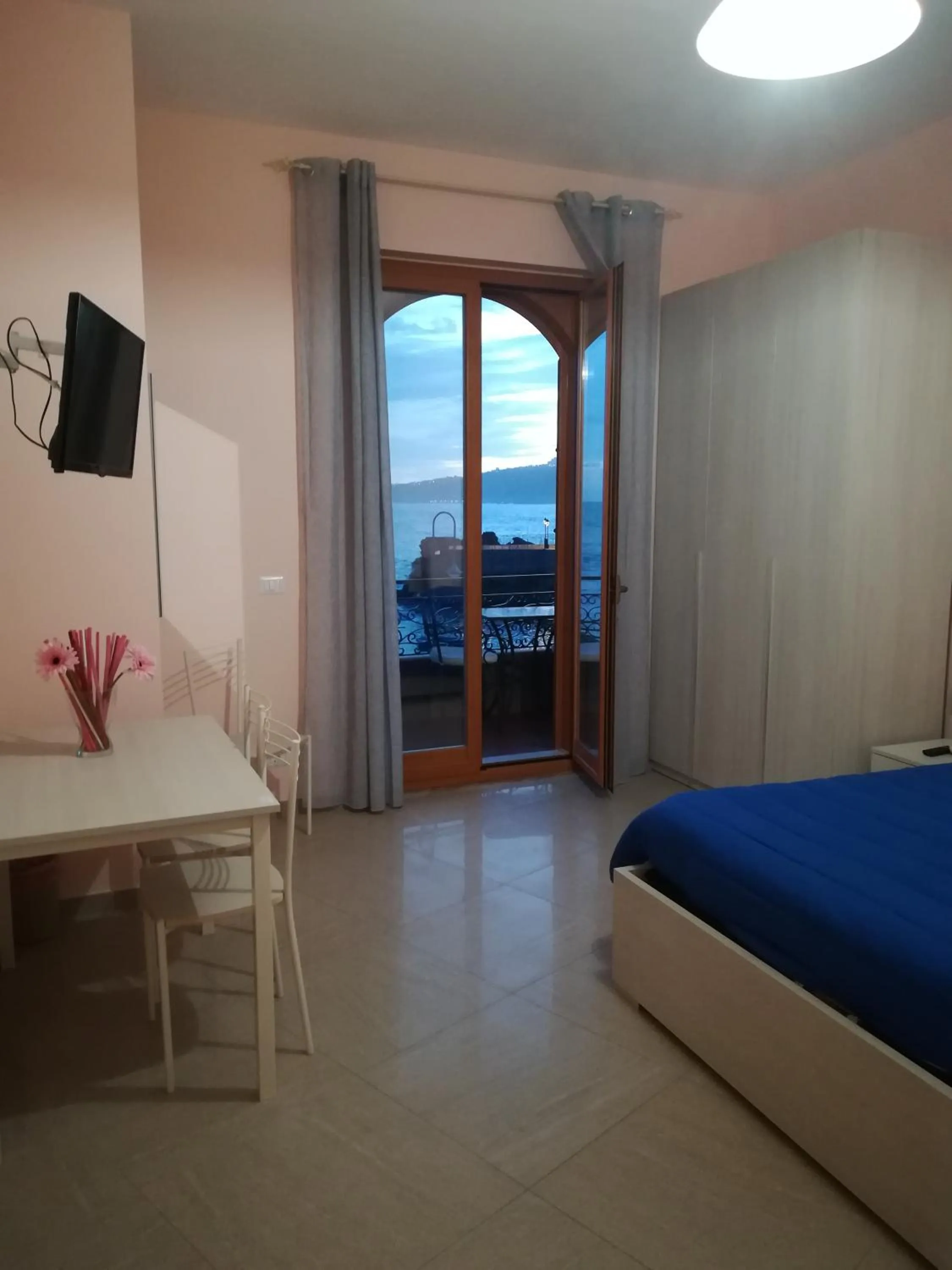 Bed in B&B la spiaggetta di Stazzo