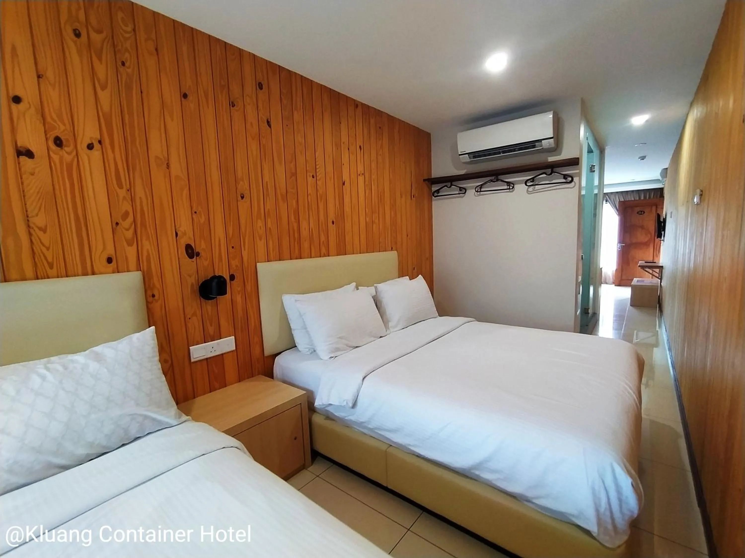 Bed in Kluang Container Swimming Pool Hotel