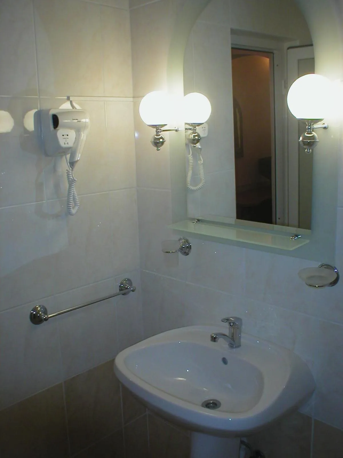 Bathroom in Hotel Class