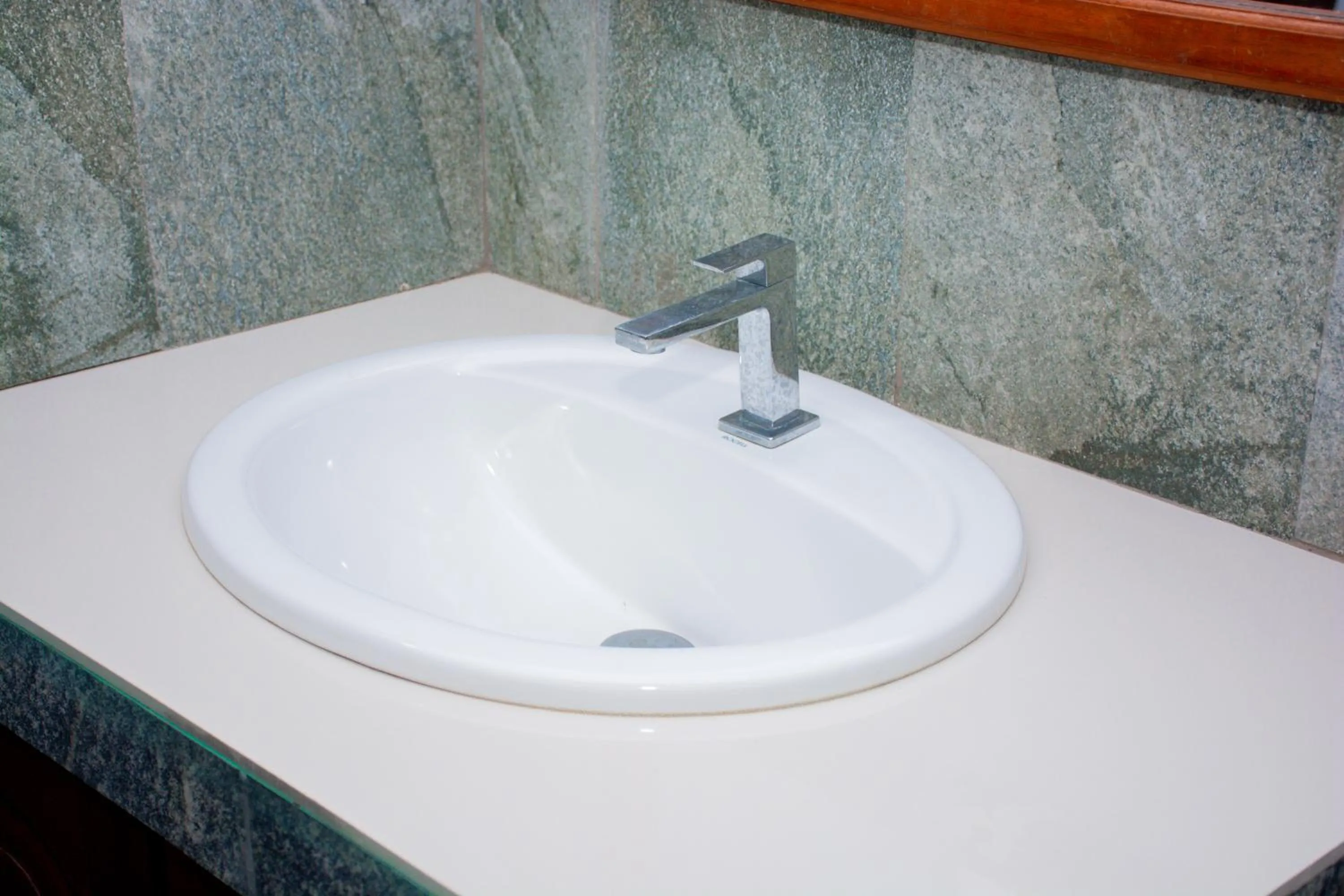 Bathroom in Turtle Paradise