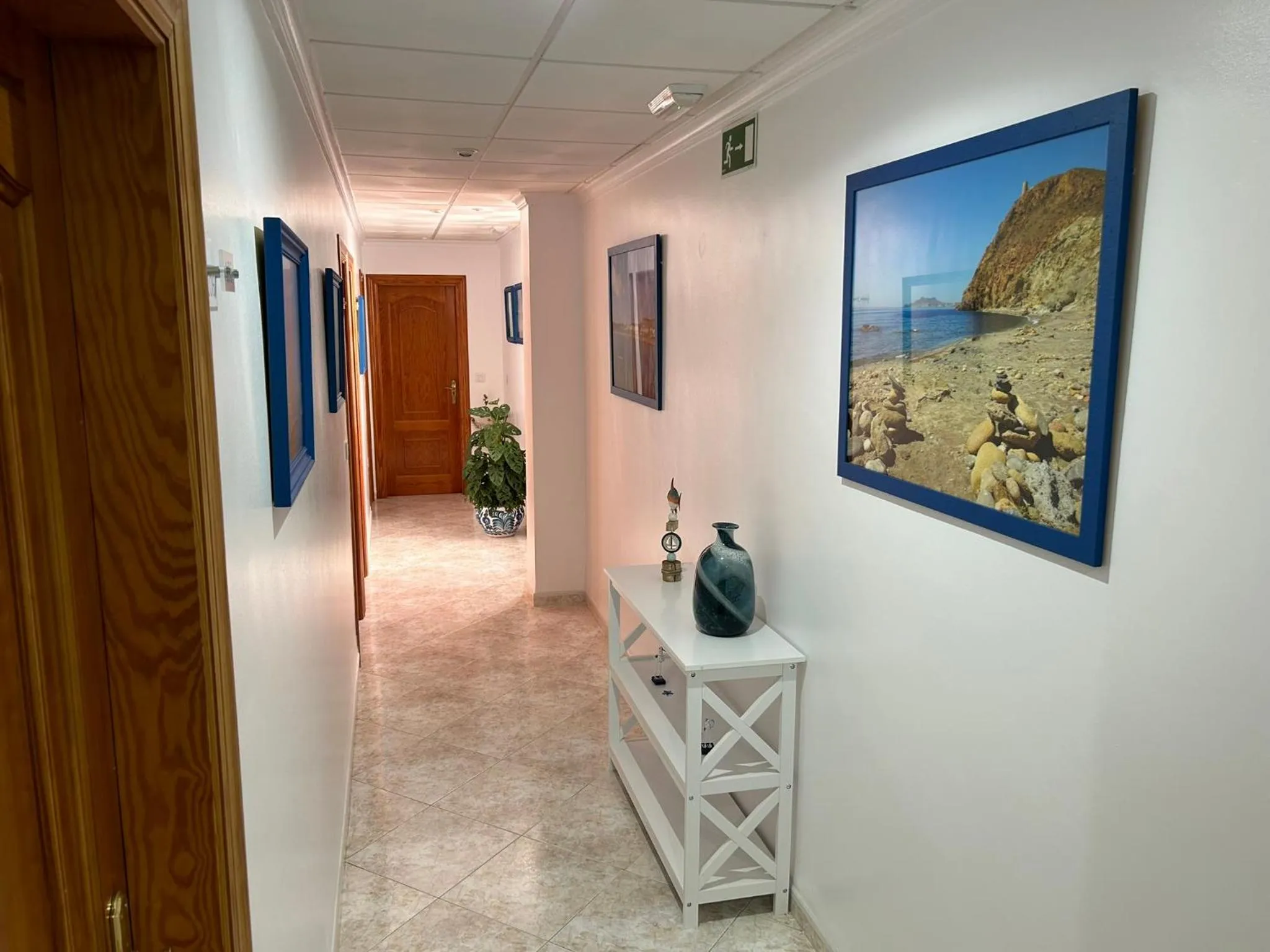 Property building in Hostal Juan Carlos