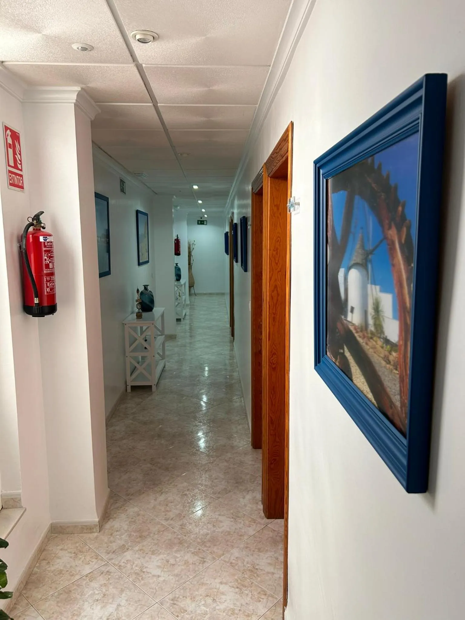 Property building in Hostal Juan Carlos