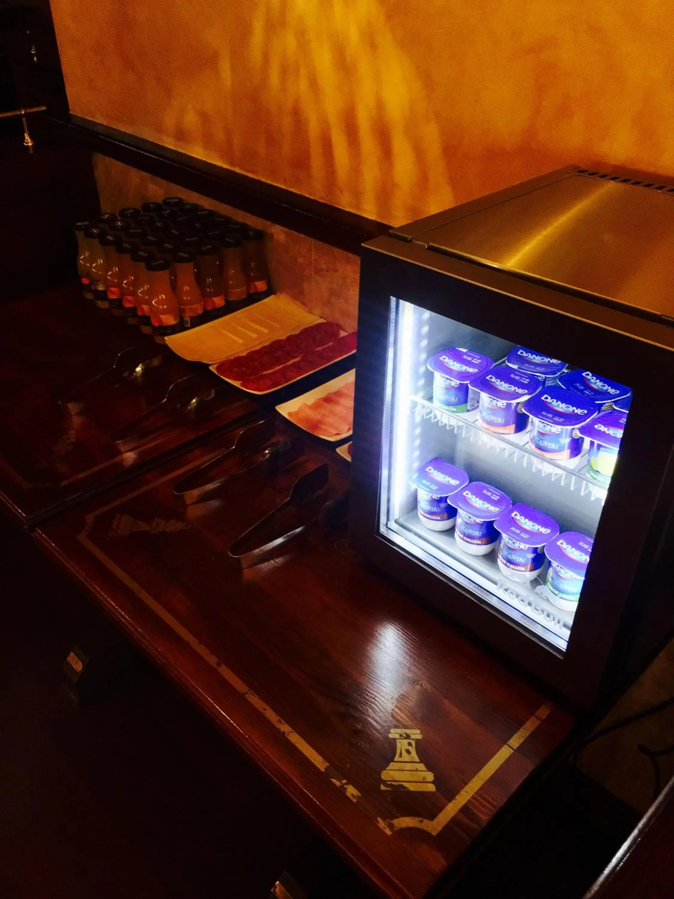 Property building in Hostal Juan Carlos