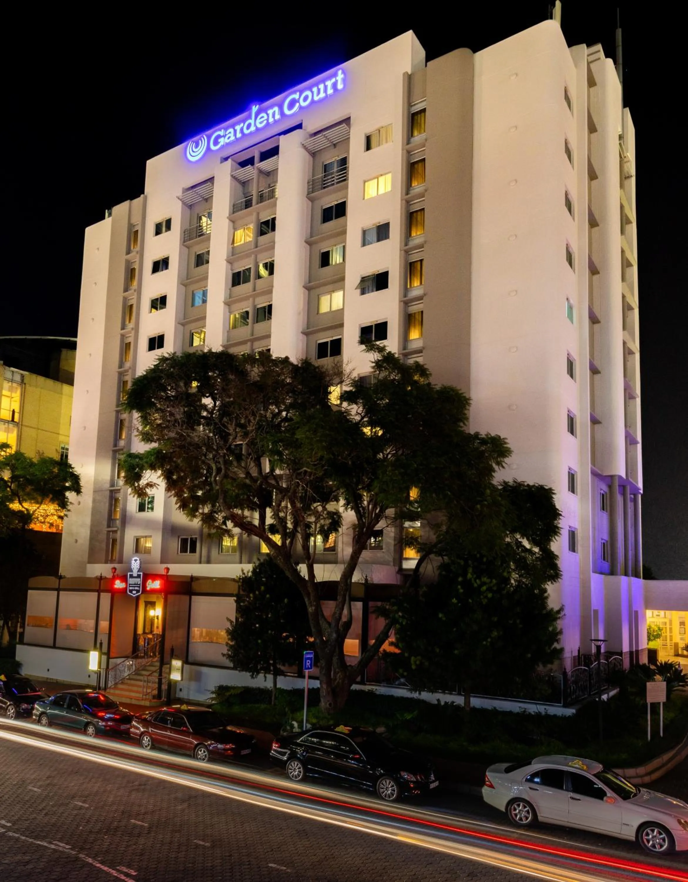 Property building in Garden Court Sandton City