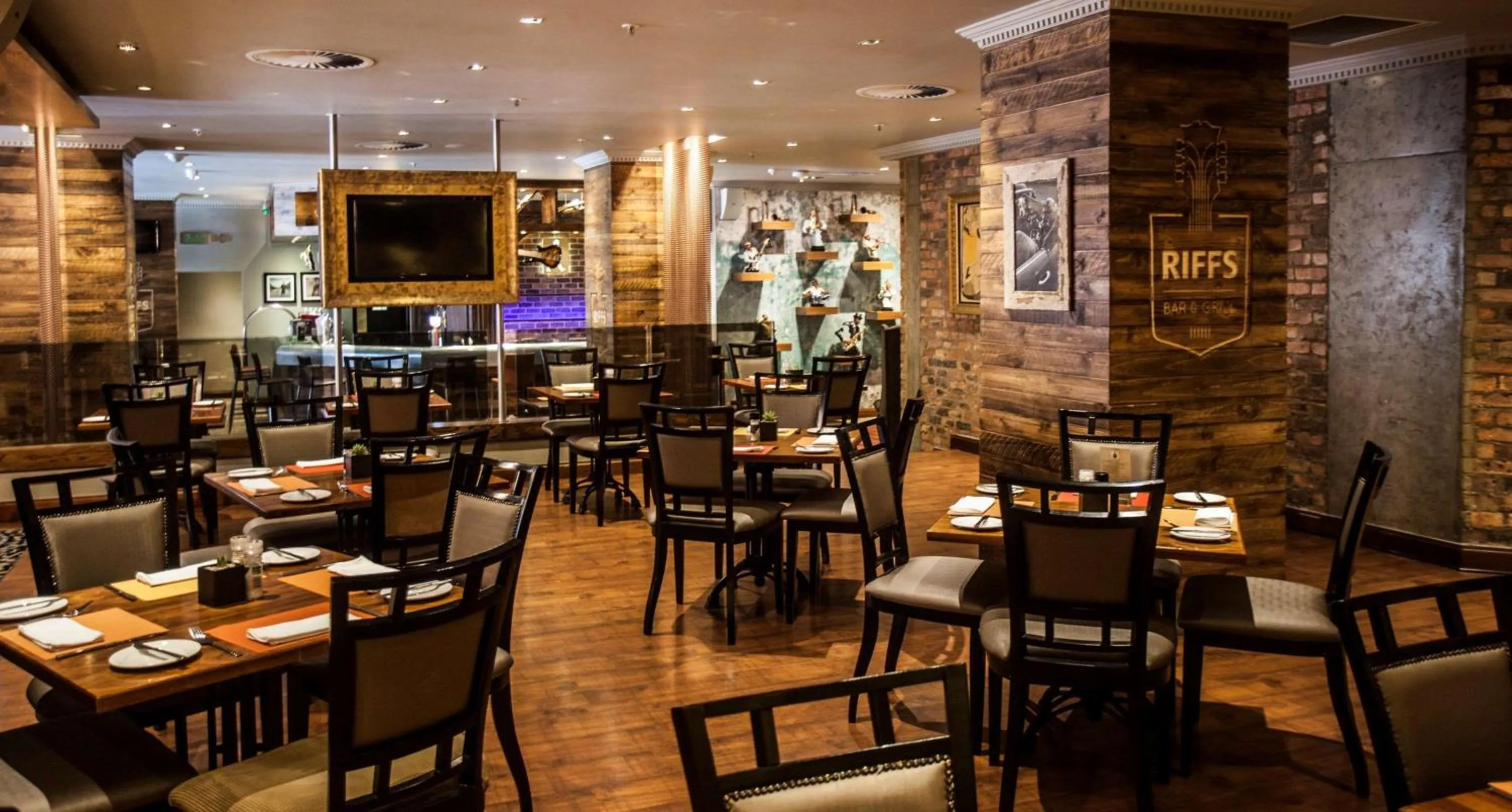 Restaurant/places to eat in Garden Court Sandton City