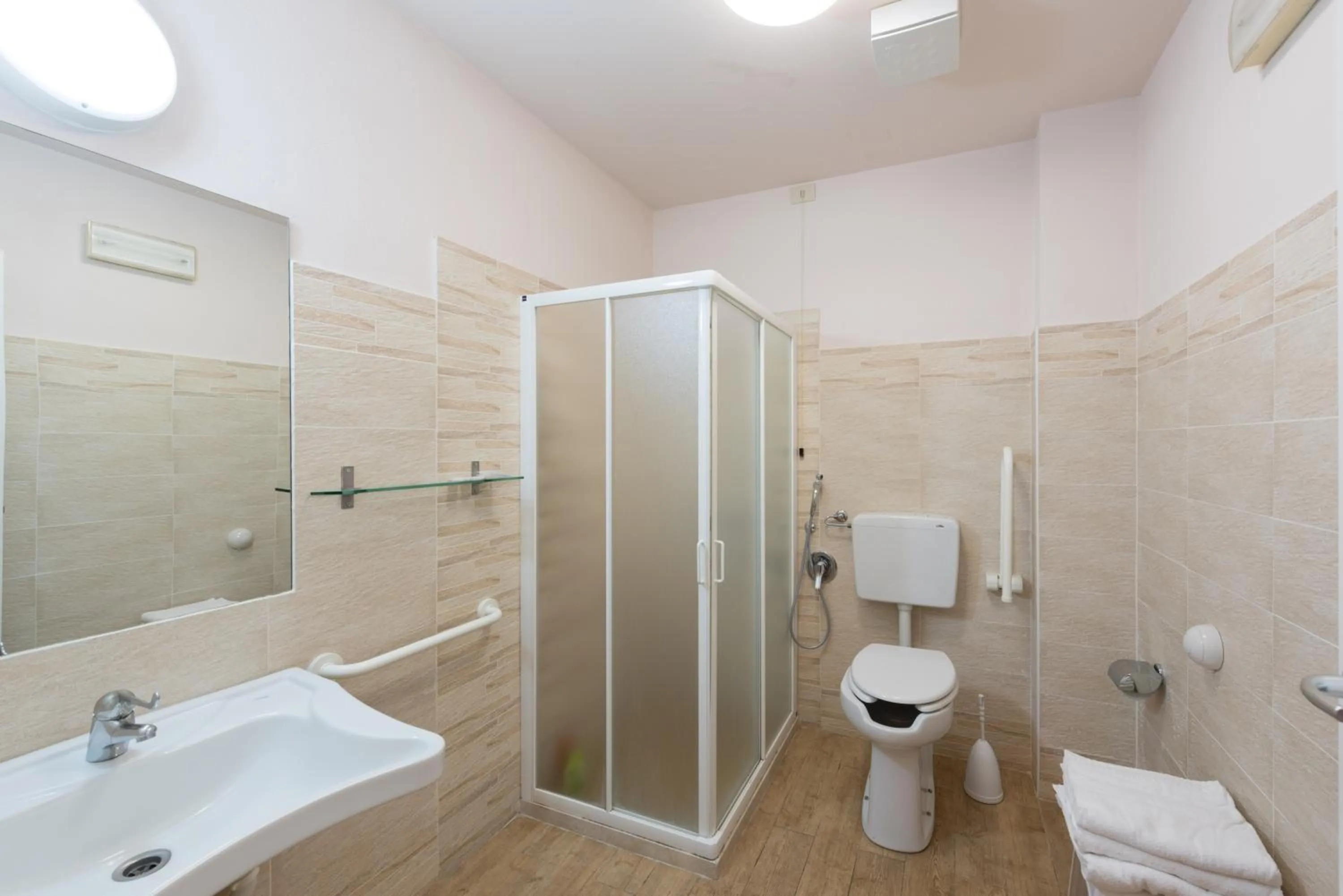 Photo of the whole room in Hotel Palazzuolo