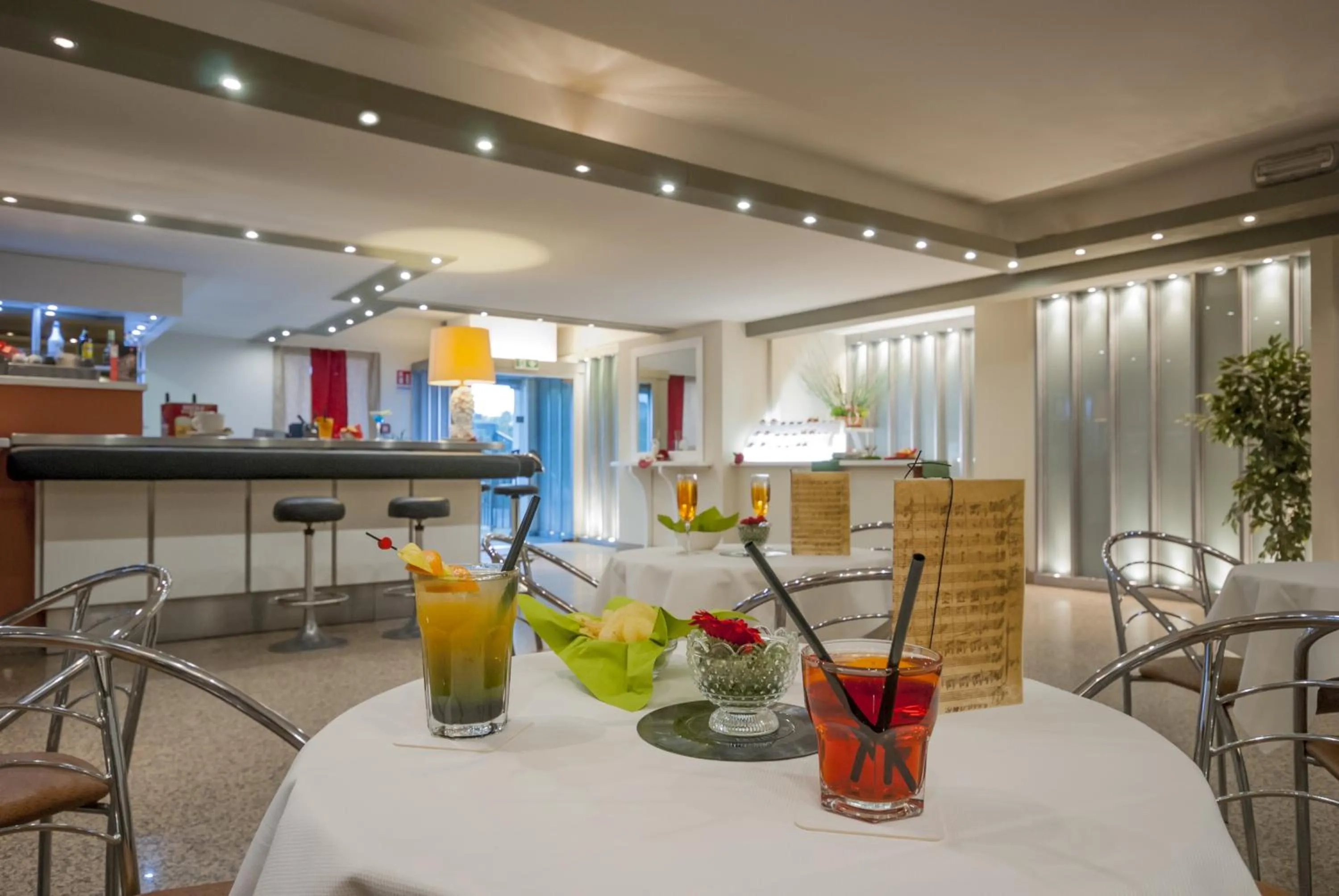 Lounge or bar in Hotel Delta Florence