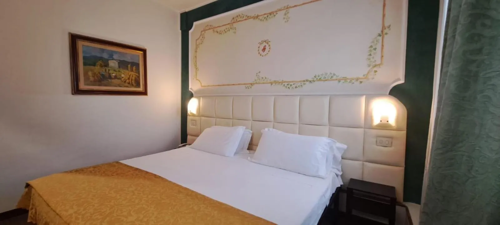 Bed in Hotel Delta Florence