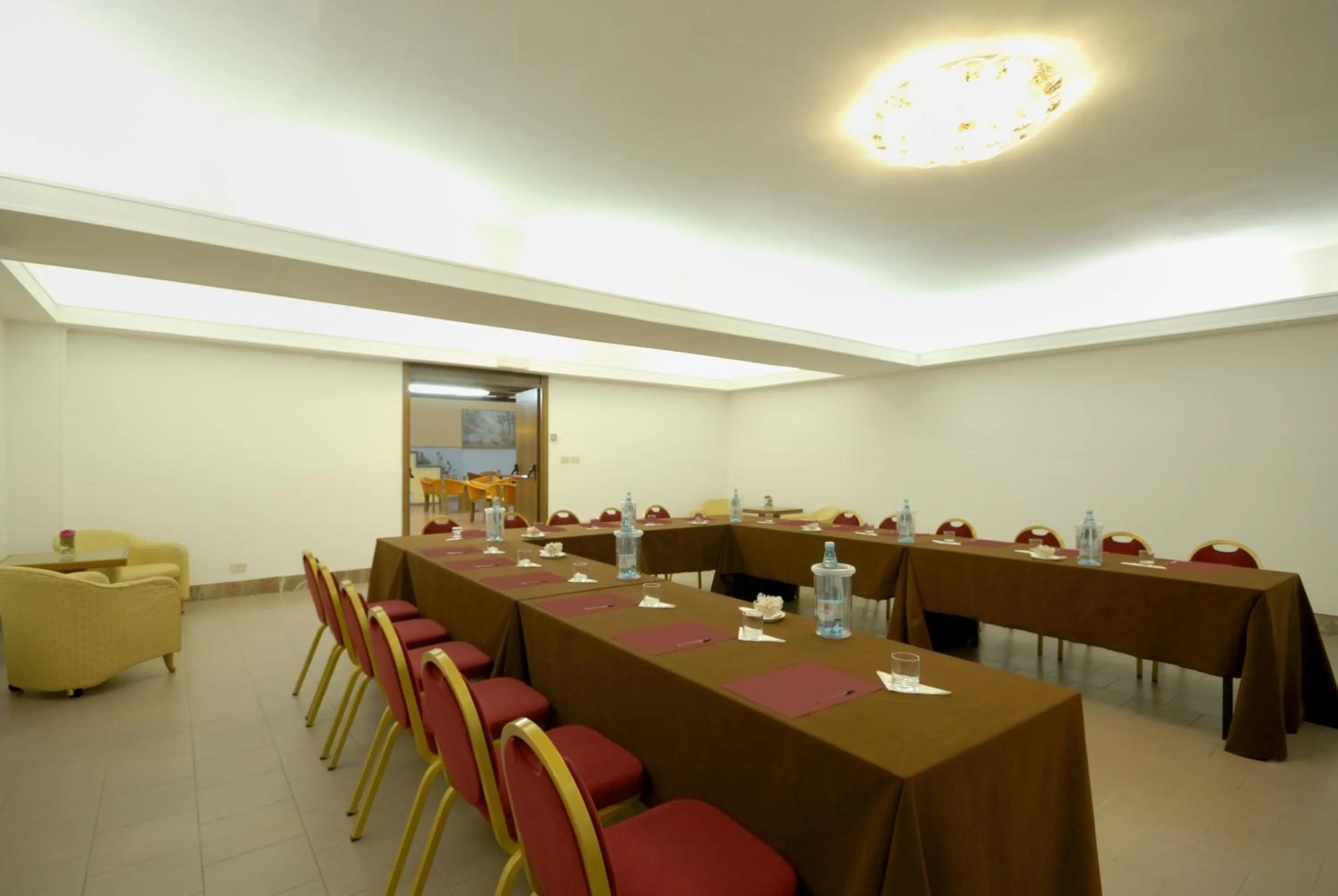 Business facilities in Hotel Delta Florence