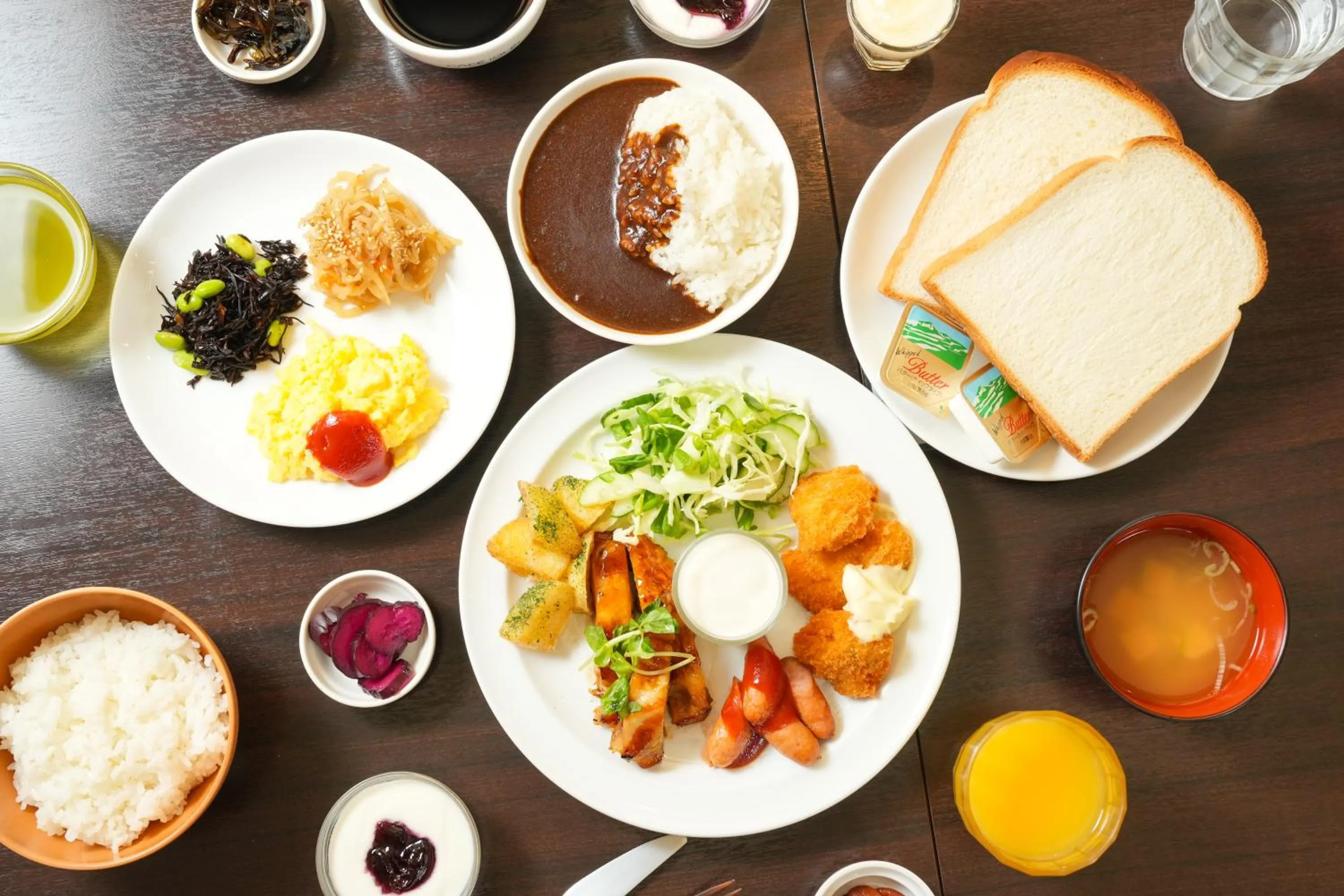 Food and drinks in APA Hotel Shin Osaka Ekiminami