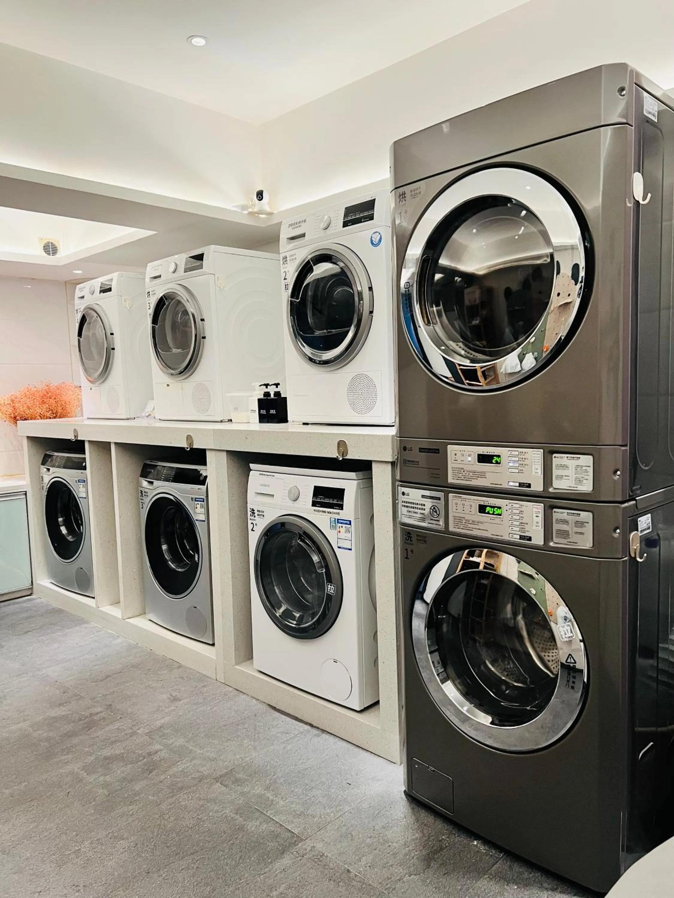 laundry in Paco Hotel GuangZhou Zoo Metro Branch