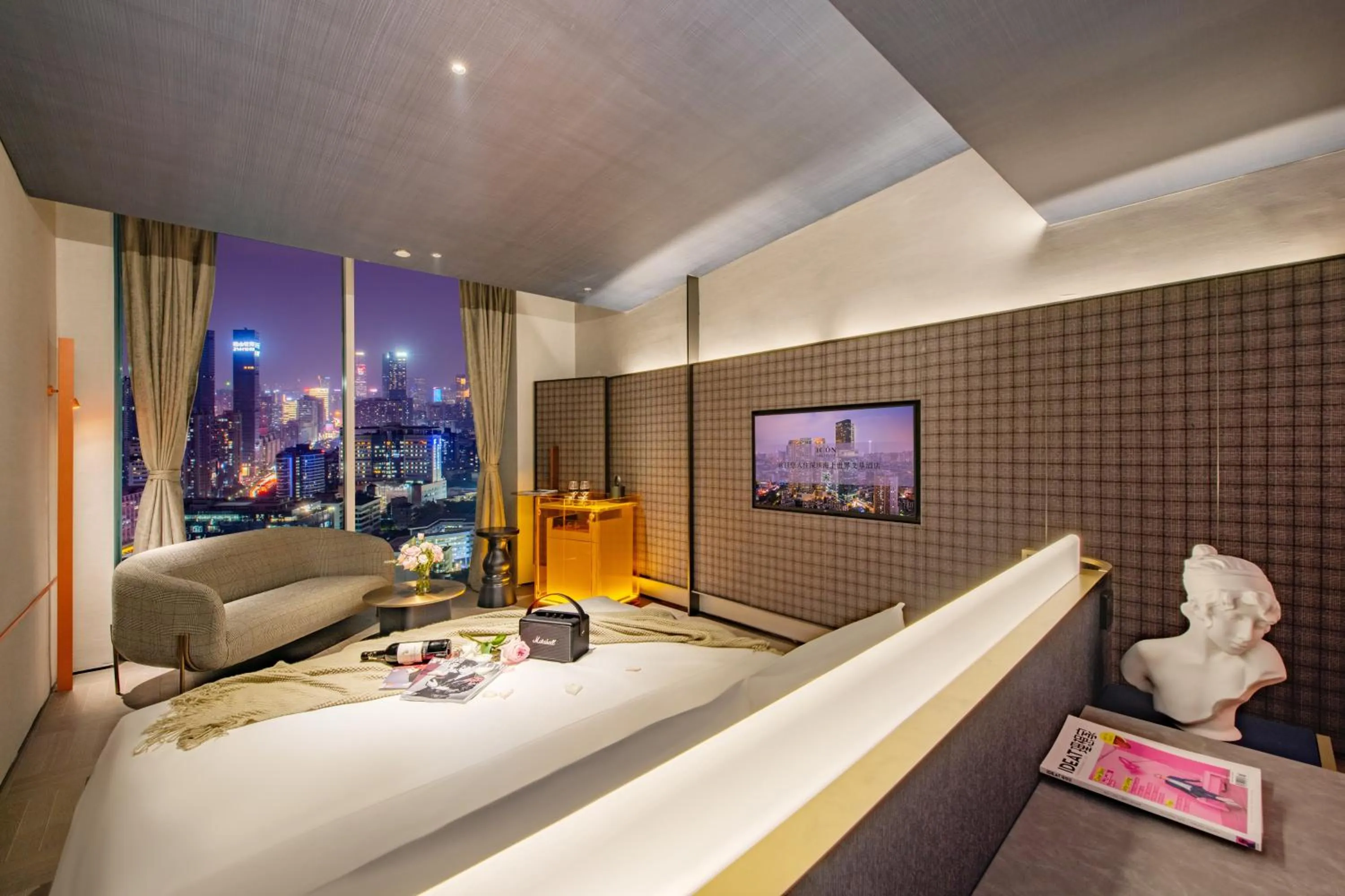 Photo of the whole room in The Clouds Apartment