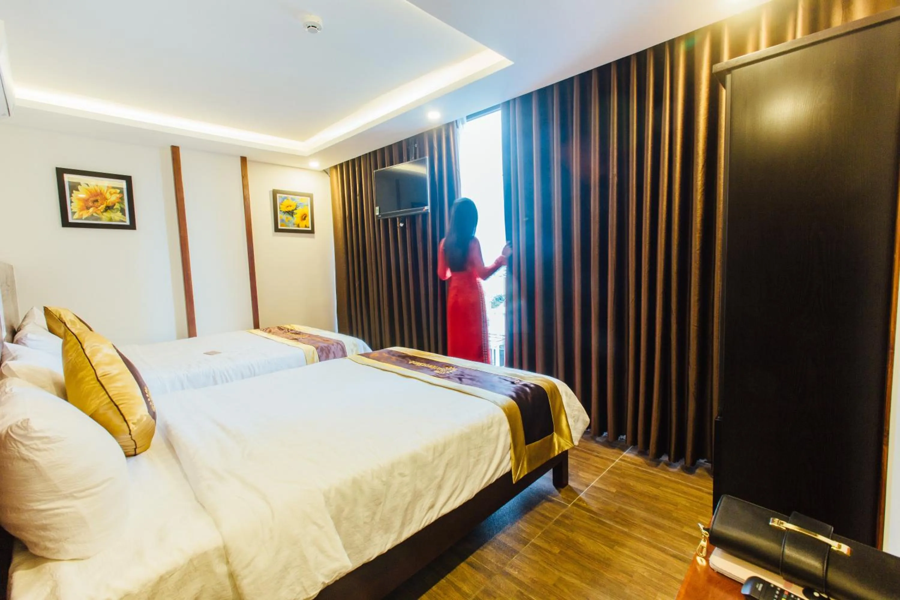 Bedroom, Bed in Sunflower Hotel 2