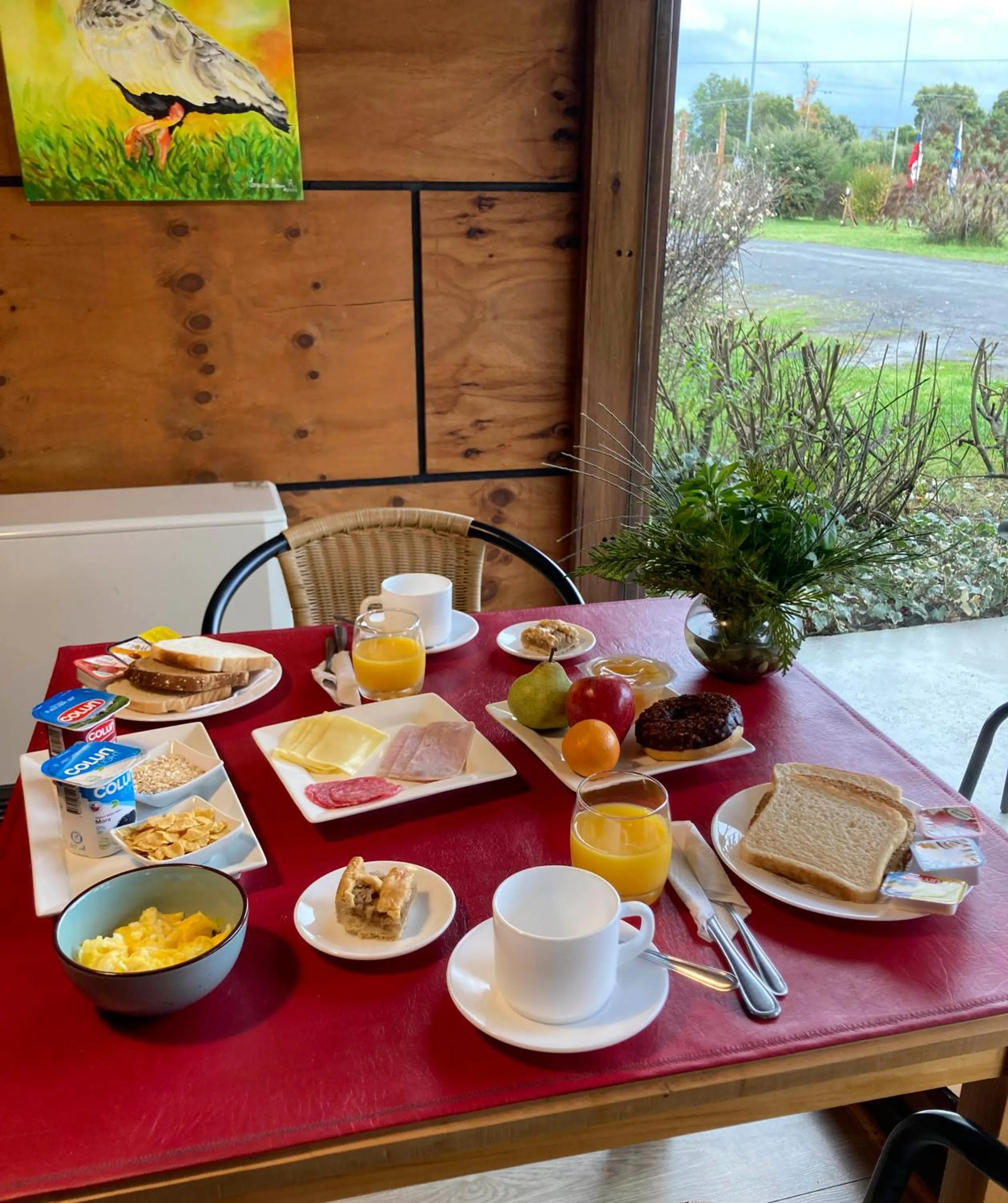 Dining area in Hotel Truyaca