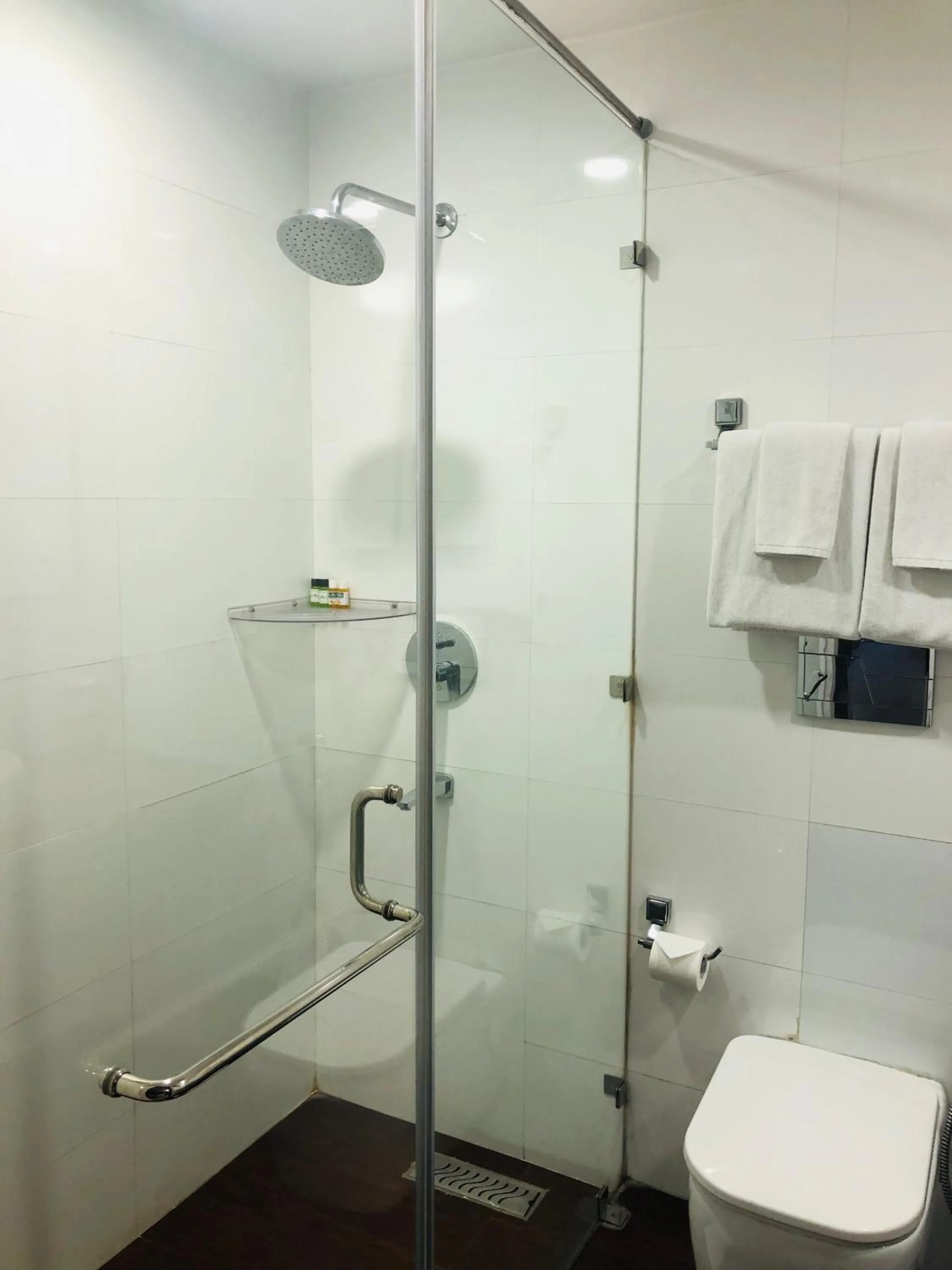 Area and facilities in The Neem