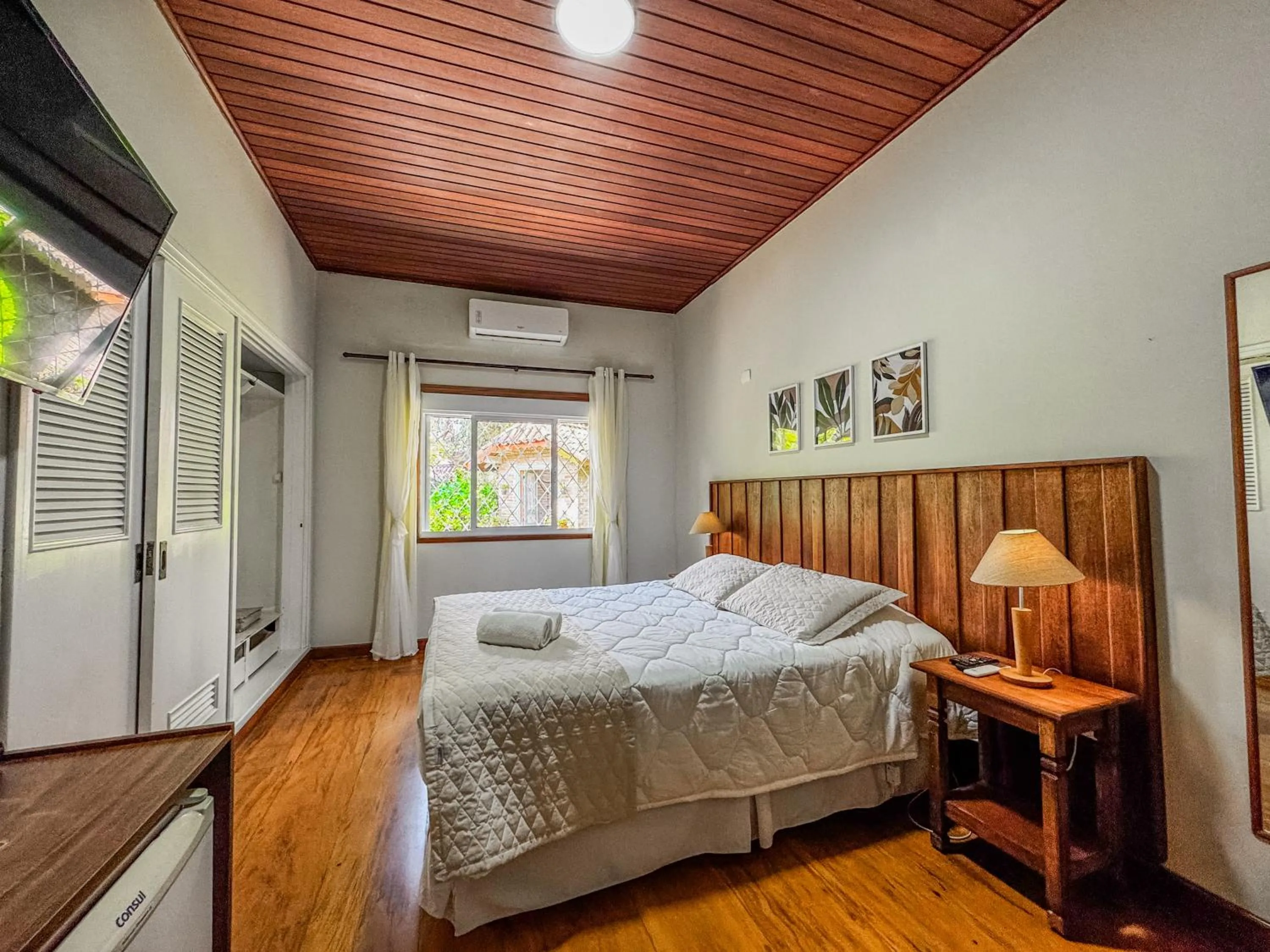 Bedroom, Bed in Pousada Victoria Villa By Nacional Inn - A 800 metros da Vila Capivari