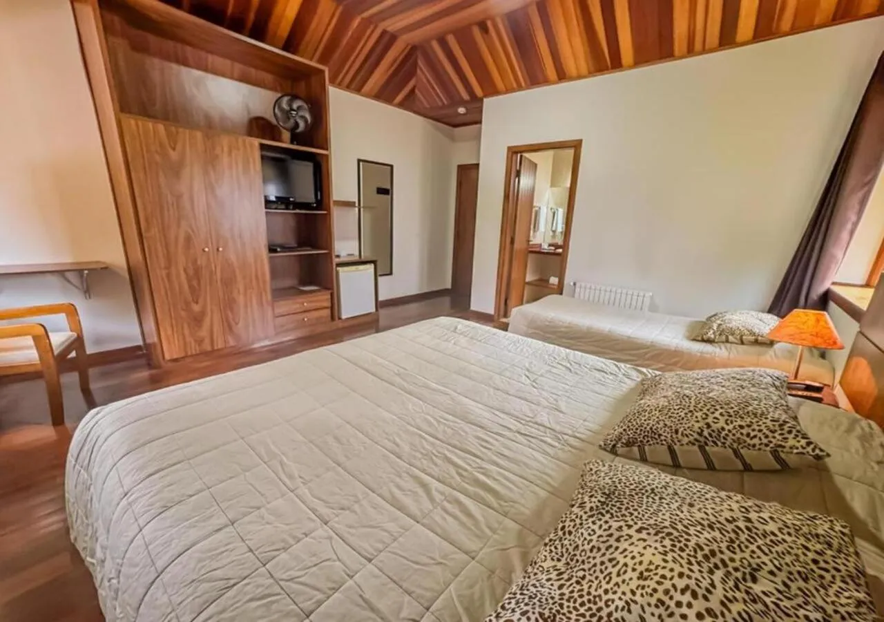 Bedroom, Bed in Pousada Victoria Villa By Nacional Inn - A 800 metros da Vila Capivari