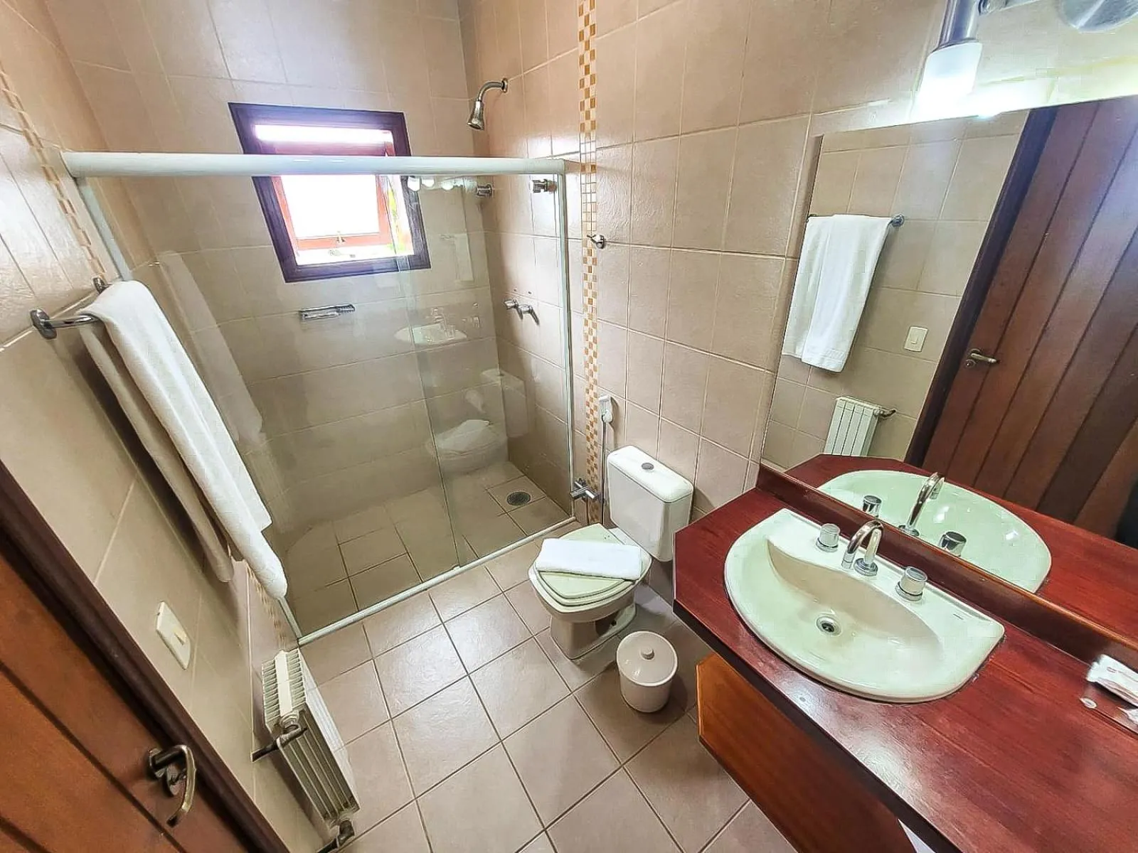 Bathroom in Pousada Victoria Villa By Nacional Inn - A 800 metros da Vila Capivari