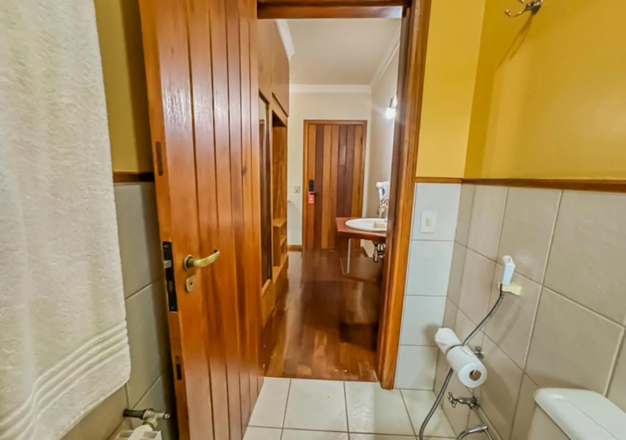 Bathroom in Pousada Victoria Villa By Nacional Inn - A 800 metros da Vila Capivari